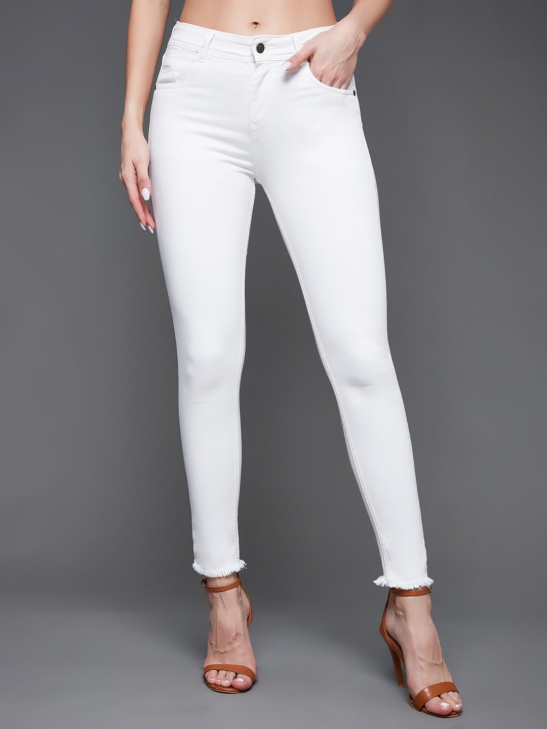 White Skinny Mid Rise Bleached Clean Look Cropped Stretchable Denim Jeans