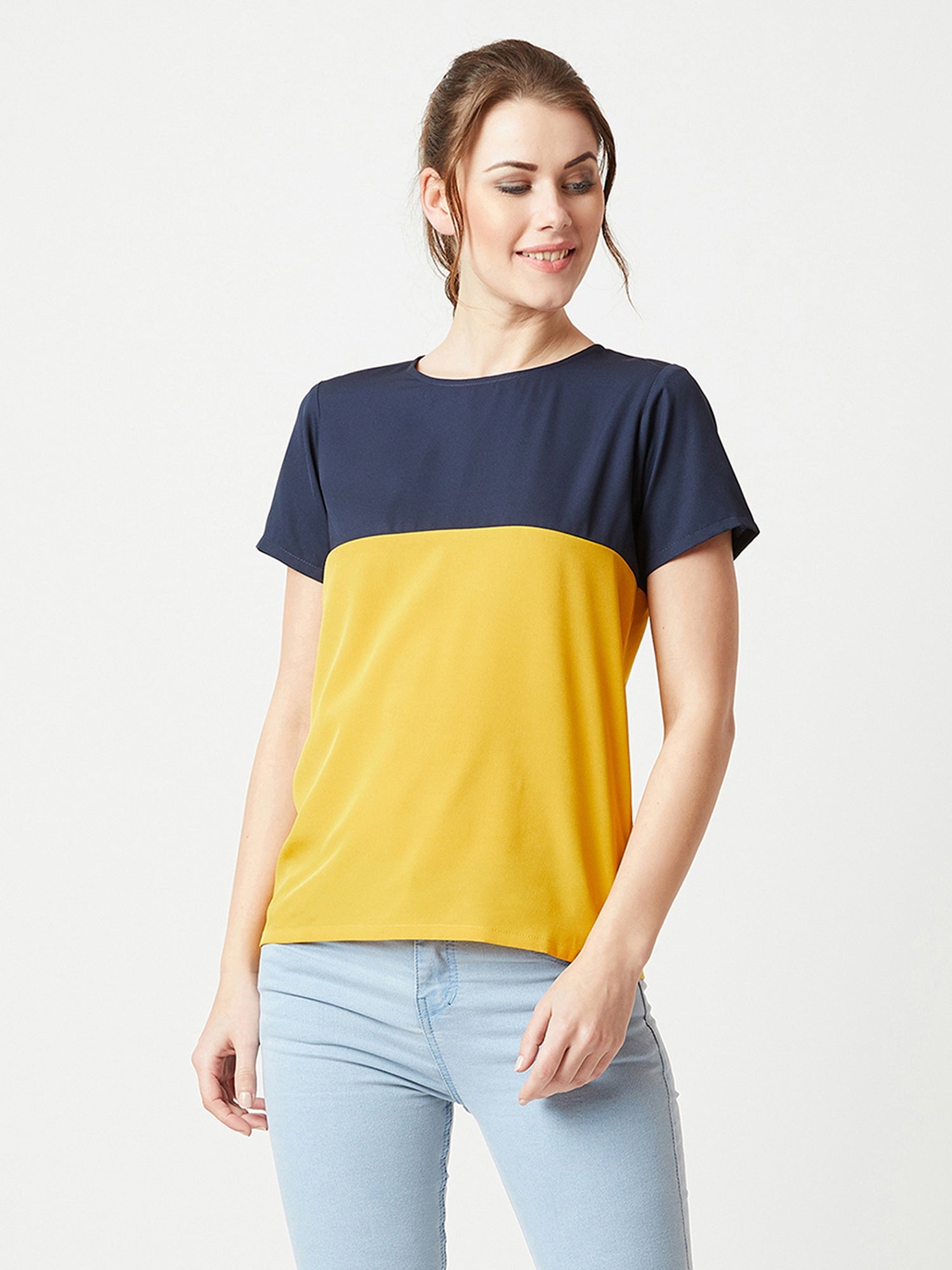 Multicolored With A Navy Blue Base Round Neck Short Sleeve Solid Color block Boxy Top