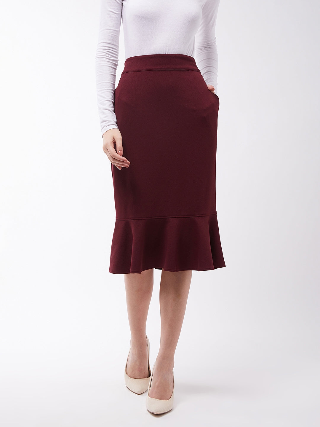 MISS CHASE | Red Solid Polyester Slim Fit Knee-Long Length Skirt