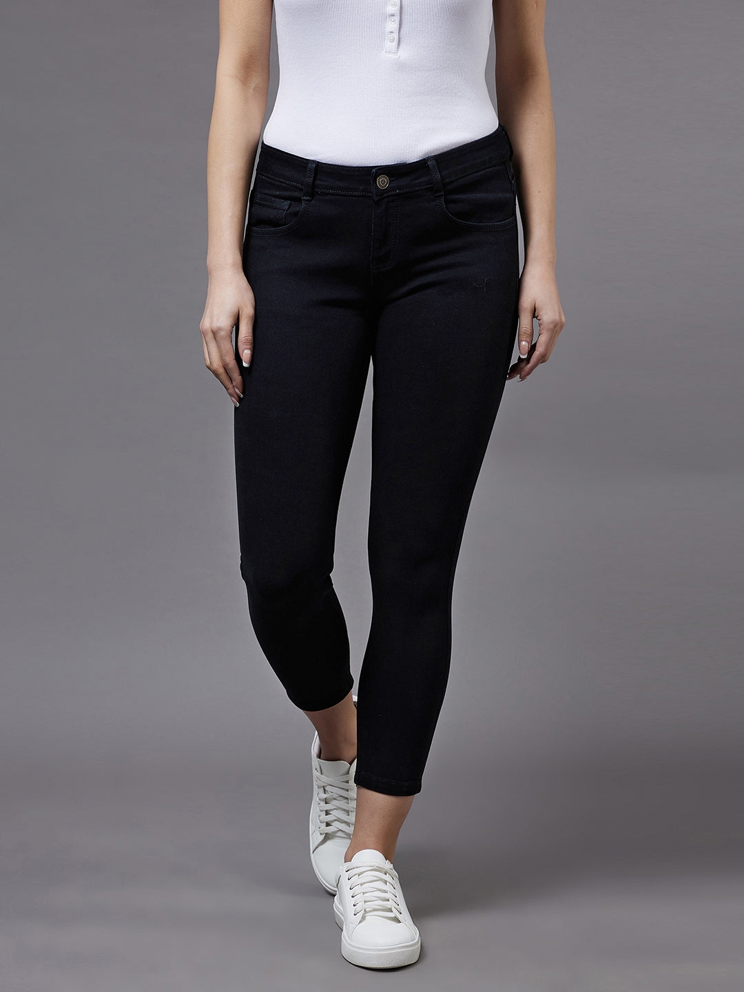 MISS CHASE | Black OD Skinny Mid Rise Clean Look Cropped Stretchable Denim Jeans