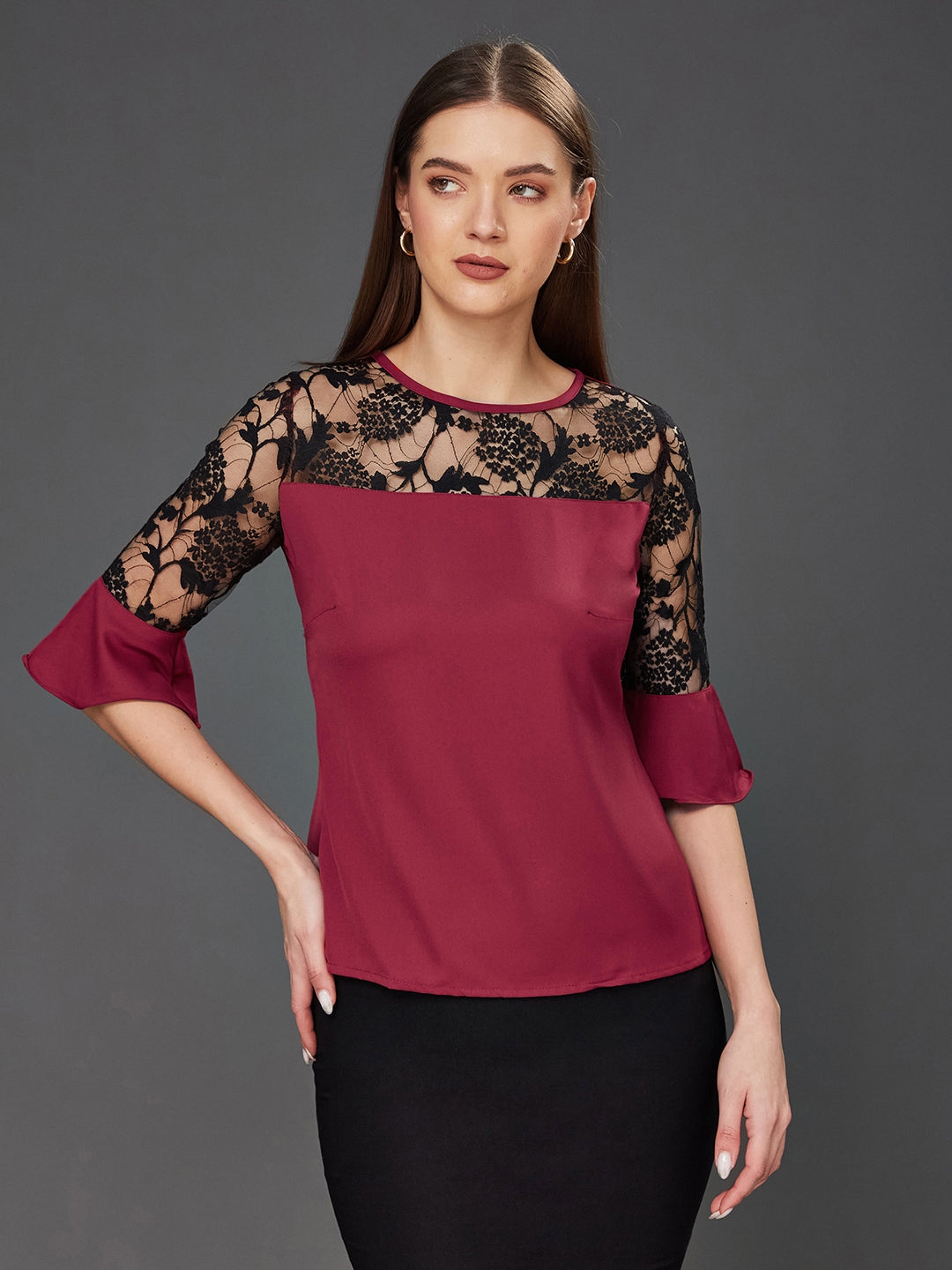 MISS CHASE | Maroon & Black Solid Round Neck 3/4 Sleeve Relaxed Fit Regular Top