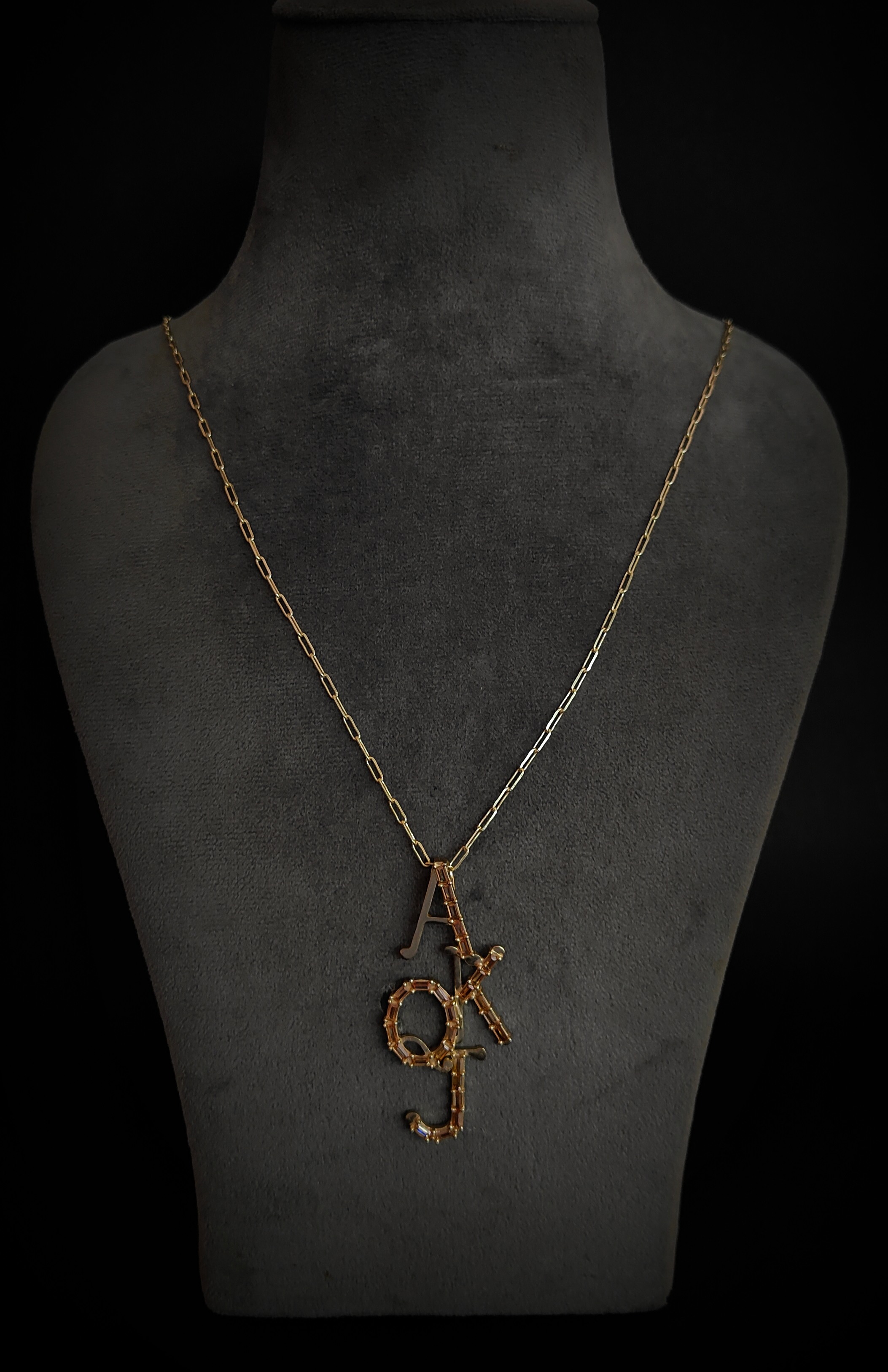 Gold Royal Flush Neck Chain