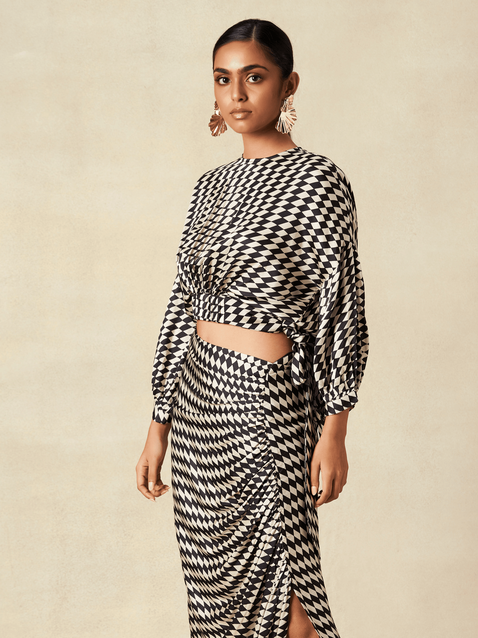 Monochrome Bluzon Top