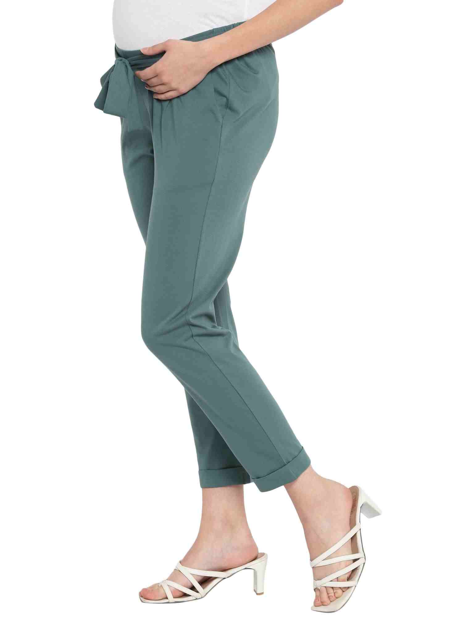 https://cdn.fynd.com/v2/falling-surf-7c8bb8/fyprod/wrkr/products/pictures/item/free/original/momsoon/MCMBSS2207/4/h7o0Yan_tD-410262826001-5.jpg