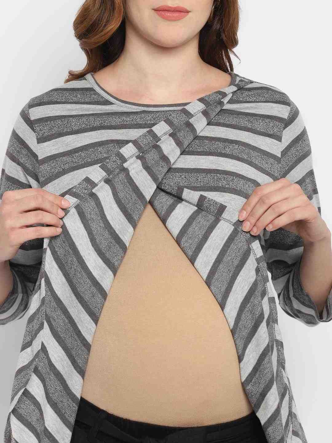 https://cdn.fynd.com/v2/falling-surf-7c8bb8/fyprod/wrkr/products/pictures/item/free/original/momsoon/MCMTSS2211/10/7-Oe77zdvJ-410262830001-9.jpg
