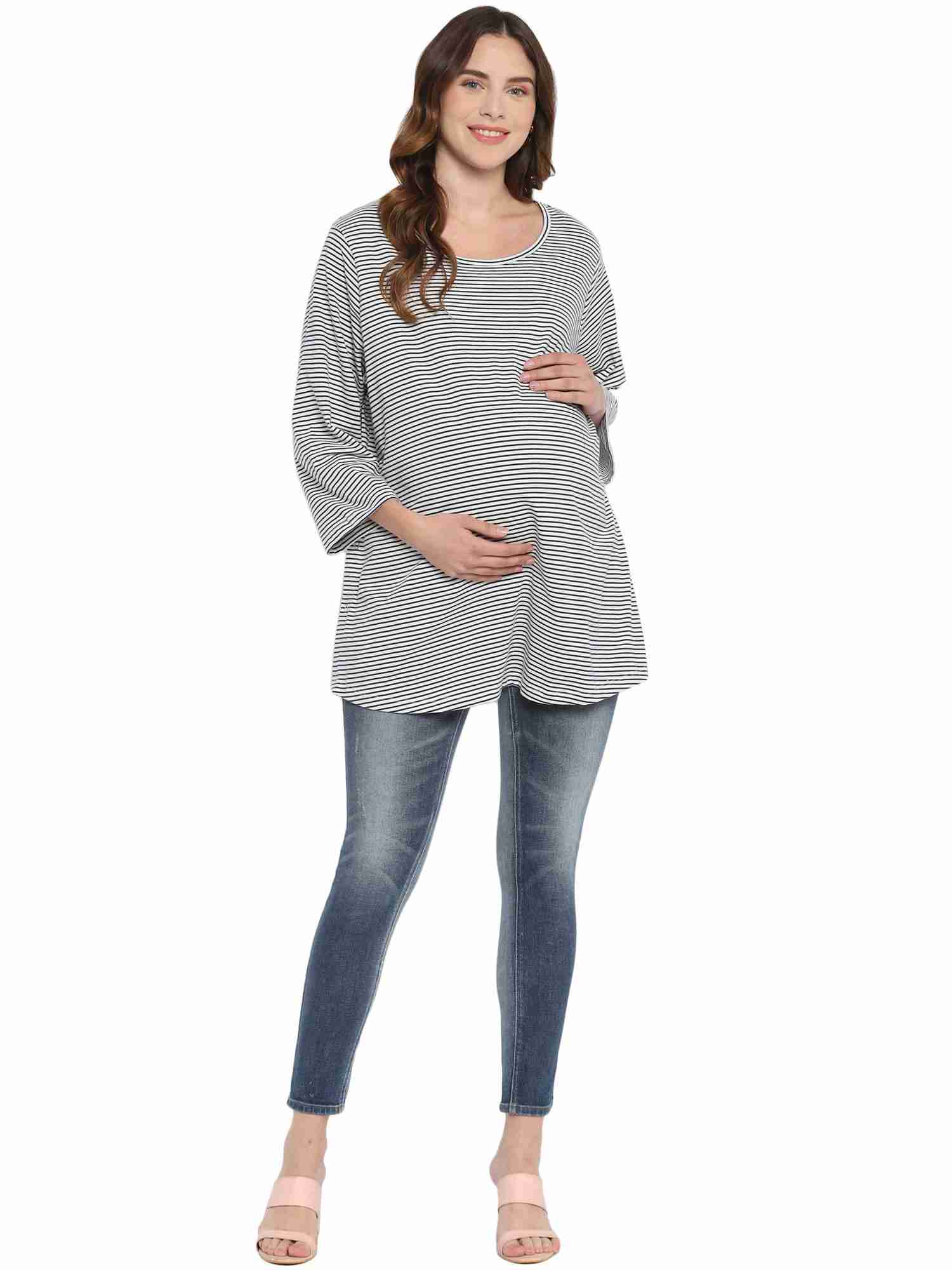 https://cdn.fynd.com/v2/falling-surf-7c8bb8/fyprod/wrkr/products/pictures/item/free/original/momsoon/MCMTSS2213/2/faXv5KHc_F-410262832001-3.jpg