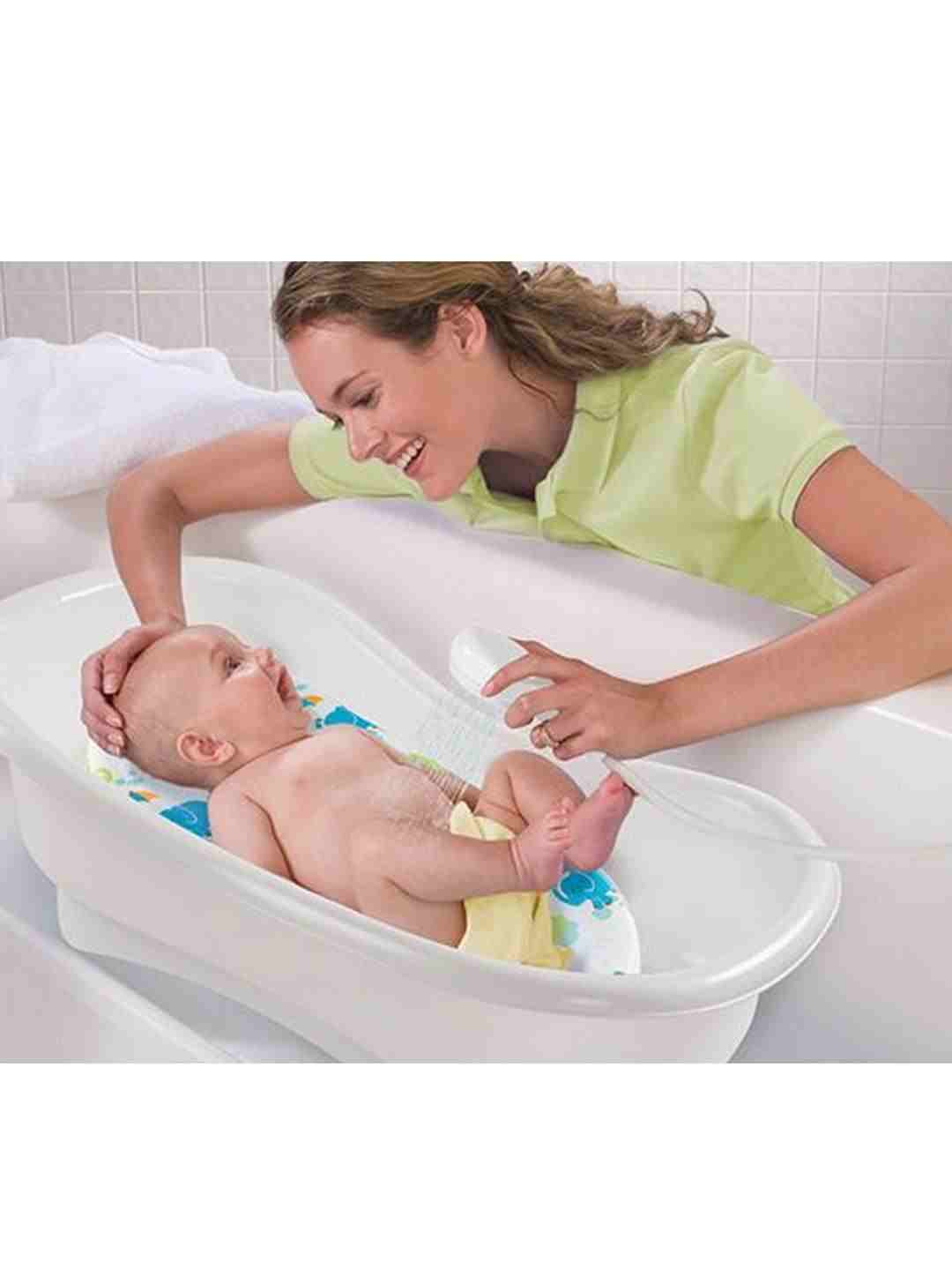 https://cdn.fynd.com/v2/falling-surf-7c8bb8/fyprod/wrkr/products/pictures/item/free/original/mothercare/18290BASSORTED/2/Zg19DRN37e-18290BASSORTED_3.jpg