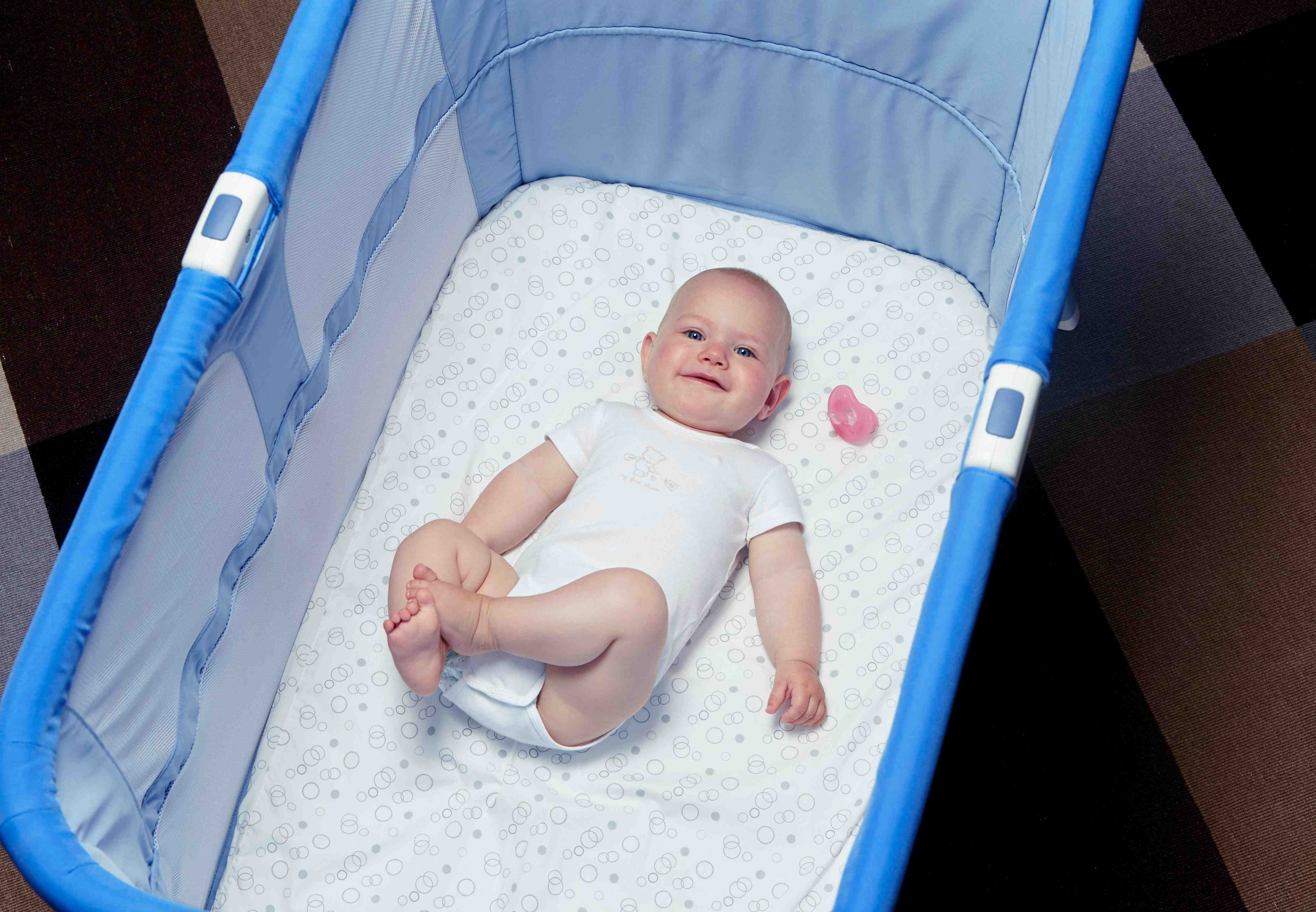 Chicco Lullago Zip Travel Crib indigo - Green