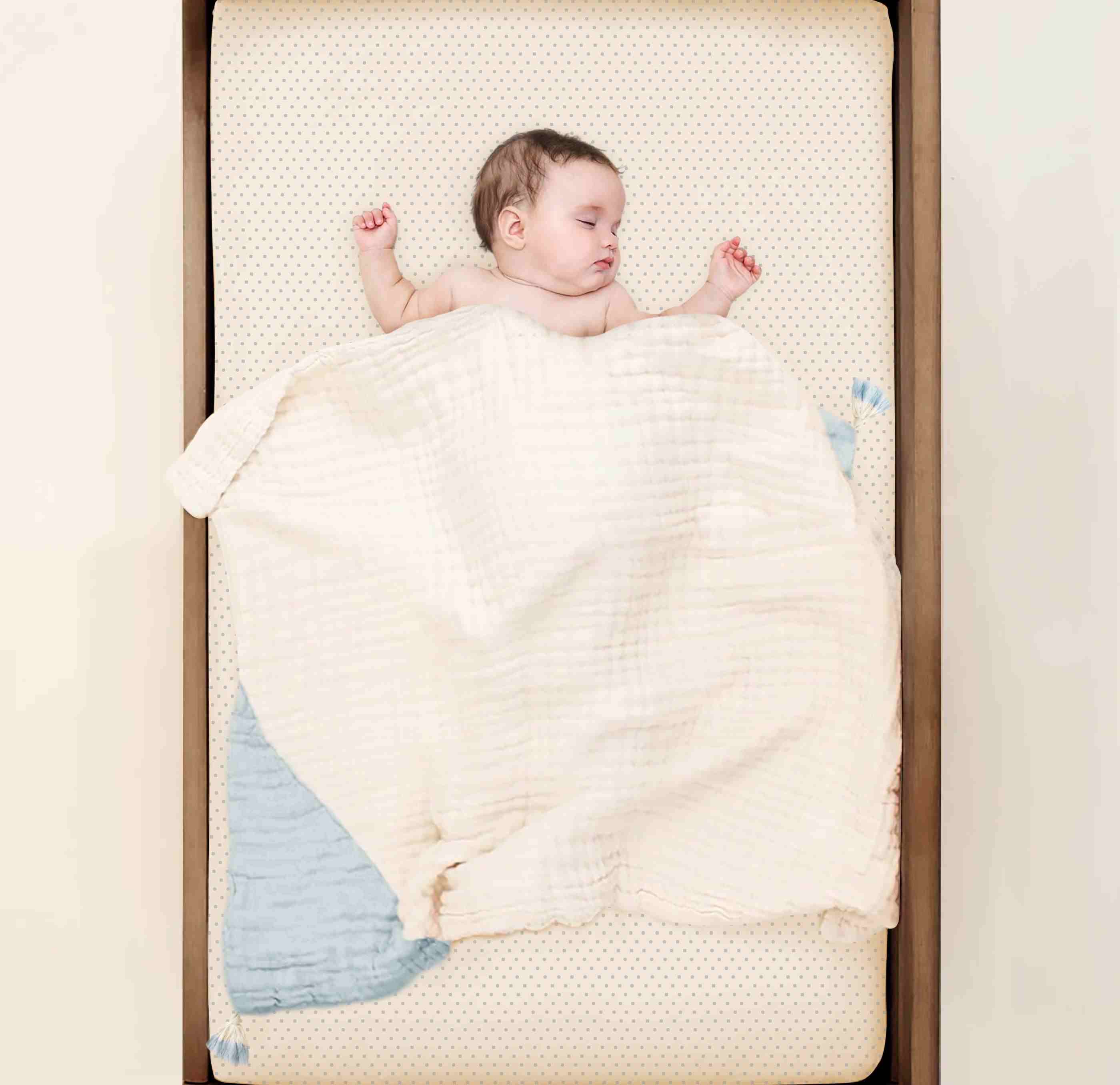 https://cdn.fynd.com/v2/falling-surf-7c8bb8/fyprod/wrkr/products/pictures/item/free/original/mothercare/ABRA1739/2/HBAQSDc3qS-7766659_3.jpg