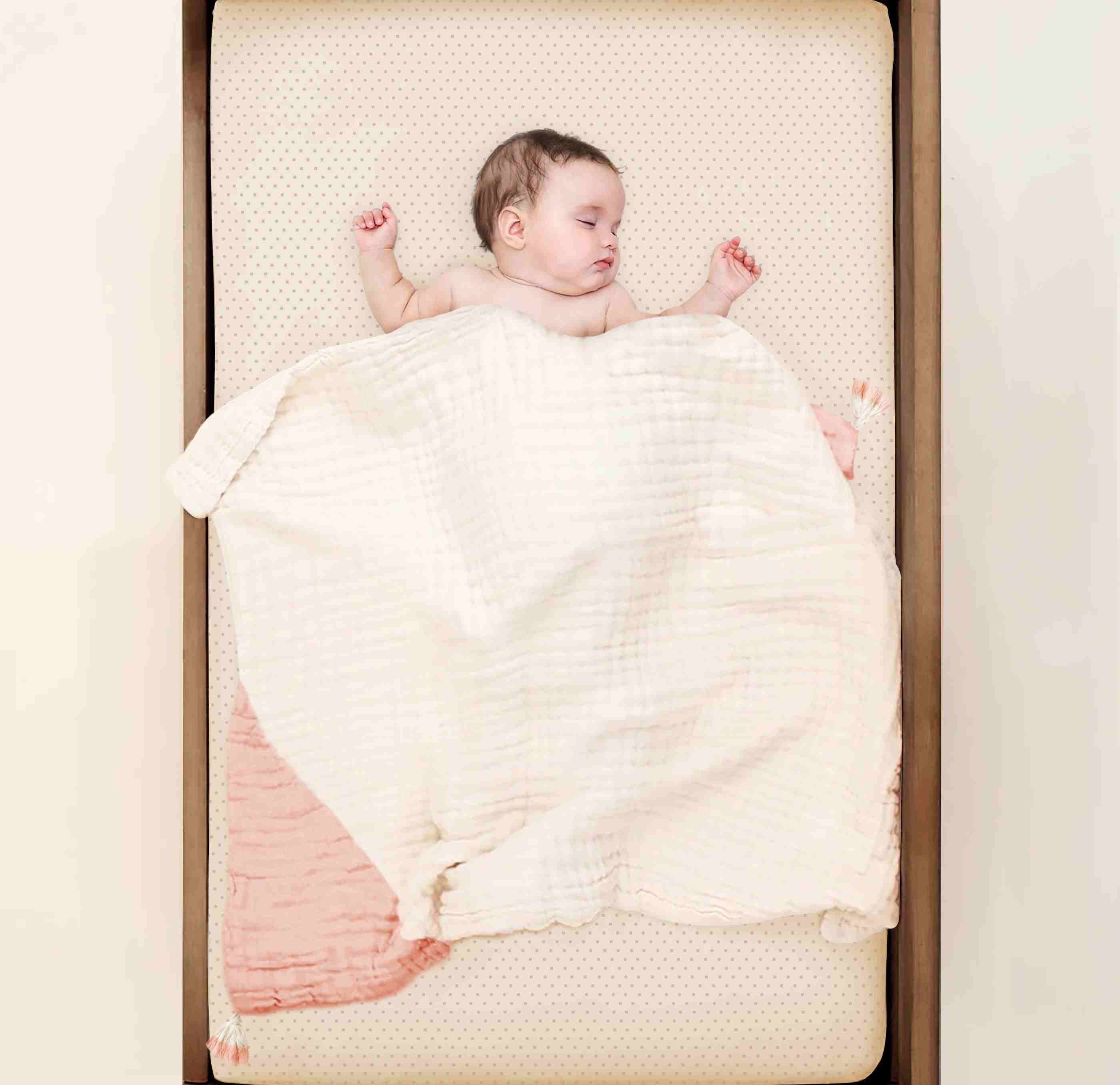 https://cdn.fynd.com/v2/falling-surf-7c8bb8/fyprod/wrkr/products/pictures/item/free/original/mothercare/ABRA1740/2/8Nr2USFN4u-7766658_3.jpg