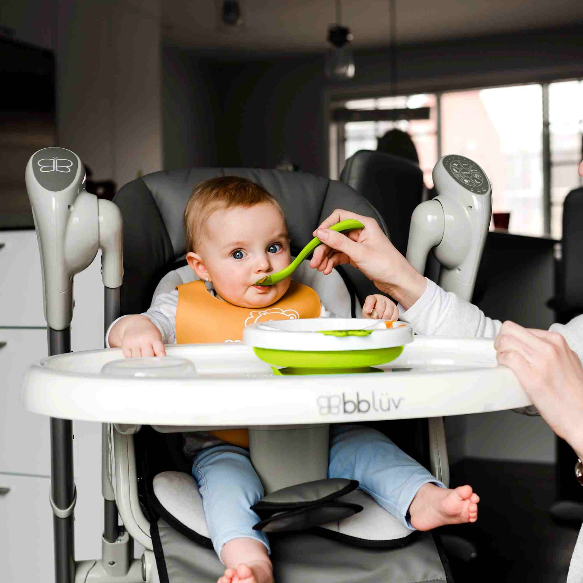 https://cdn.fynd.com/v2/falling-surf-7c8bb8/fyprod/wrkr/products/pictures/item/free/original/mothercare/B0107-L/5/nmECHdfLGd-1257701_6.jpg