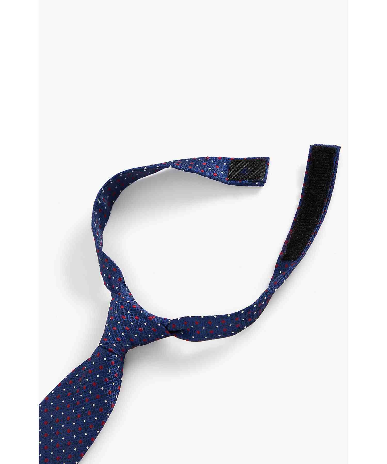 https://cdn.fynd.com/v2/falling-surf-7c8bb8/fyprod/wrkr/products/pictures/item/free/original/mothercare/BA533/6/GC9WM_VVnW-BA533_7.jpg