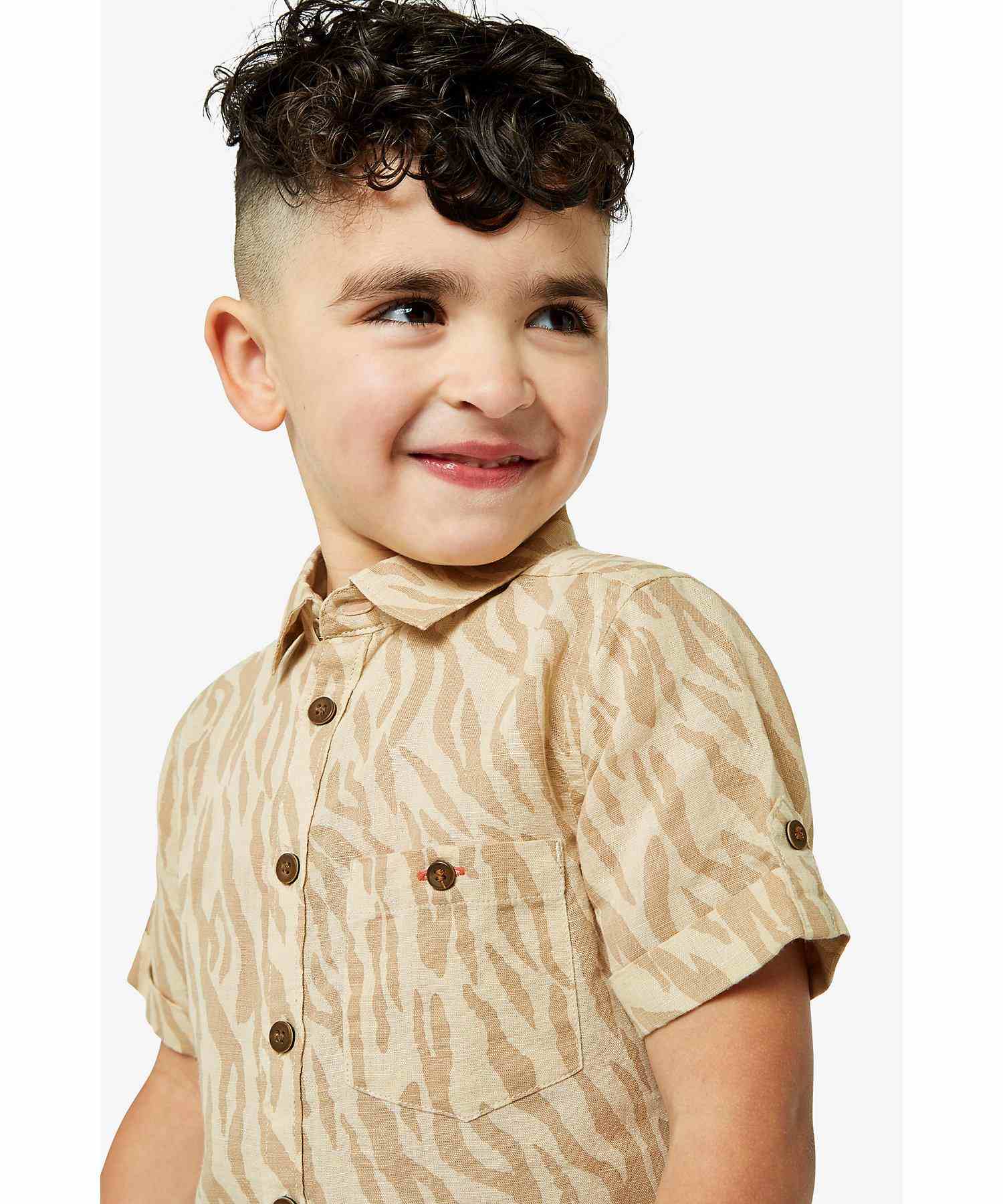 https://cdn.fynd.com/v2/falling-surf-7c8bb8/fyprod/wrkr/products/pictures/item/free/original/mothercare/BA592/5/S7FfuKK_9U-BA592_6.jpg