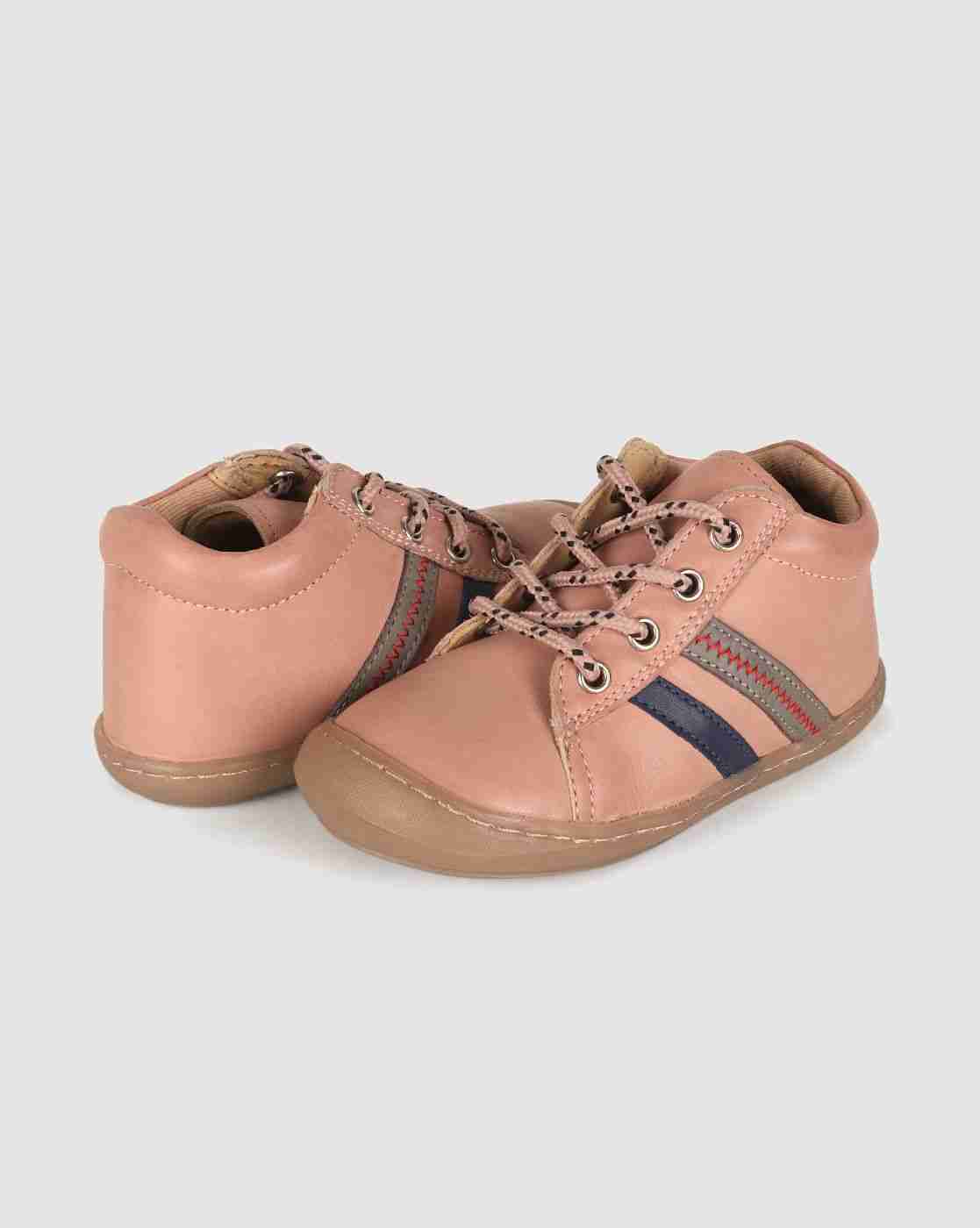 https://cdn.fynd.com/v2/falling-surf-7c8bb8/fyprod/wrkr/products/pictures/item/free/original/mothercare/BAW2114/0/Zq-_tbXdTi-410258635001-1.jpg