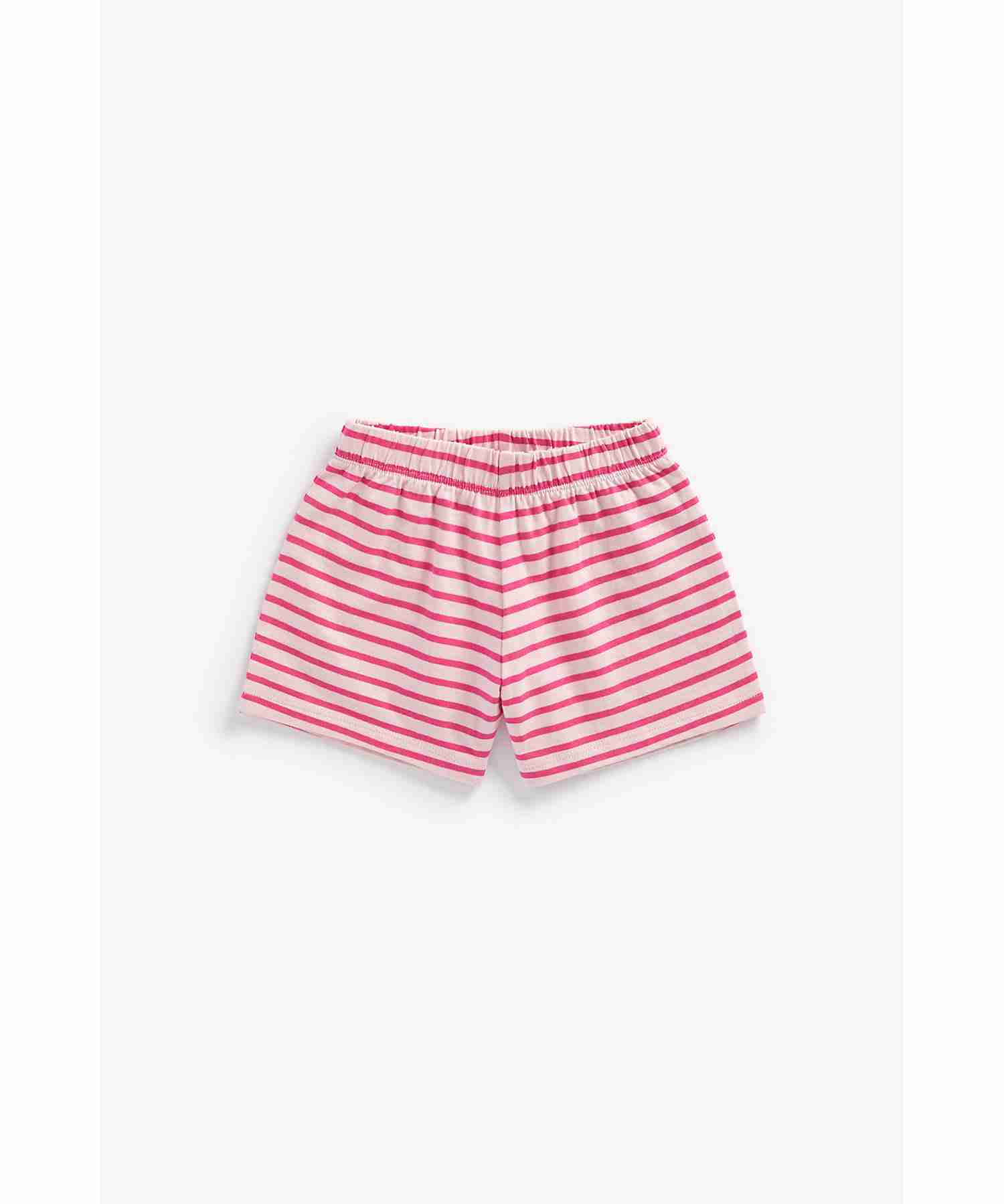 https://cdn.fynd.com/v2/falling-surf-7c8bb8/fyprod/wrkr/products/pictures/item/free/original/mothercare/BB011/2/uIfP0MWKru-410261598001-3.jpg