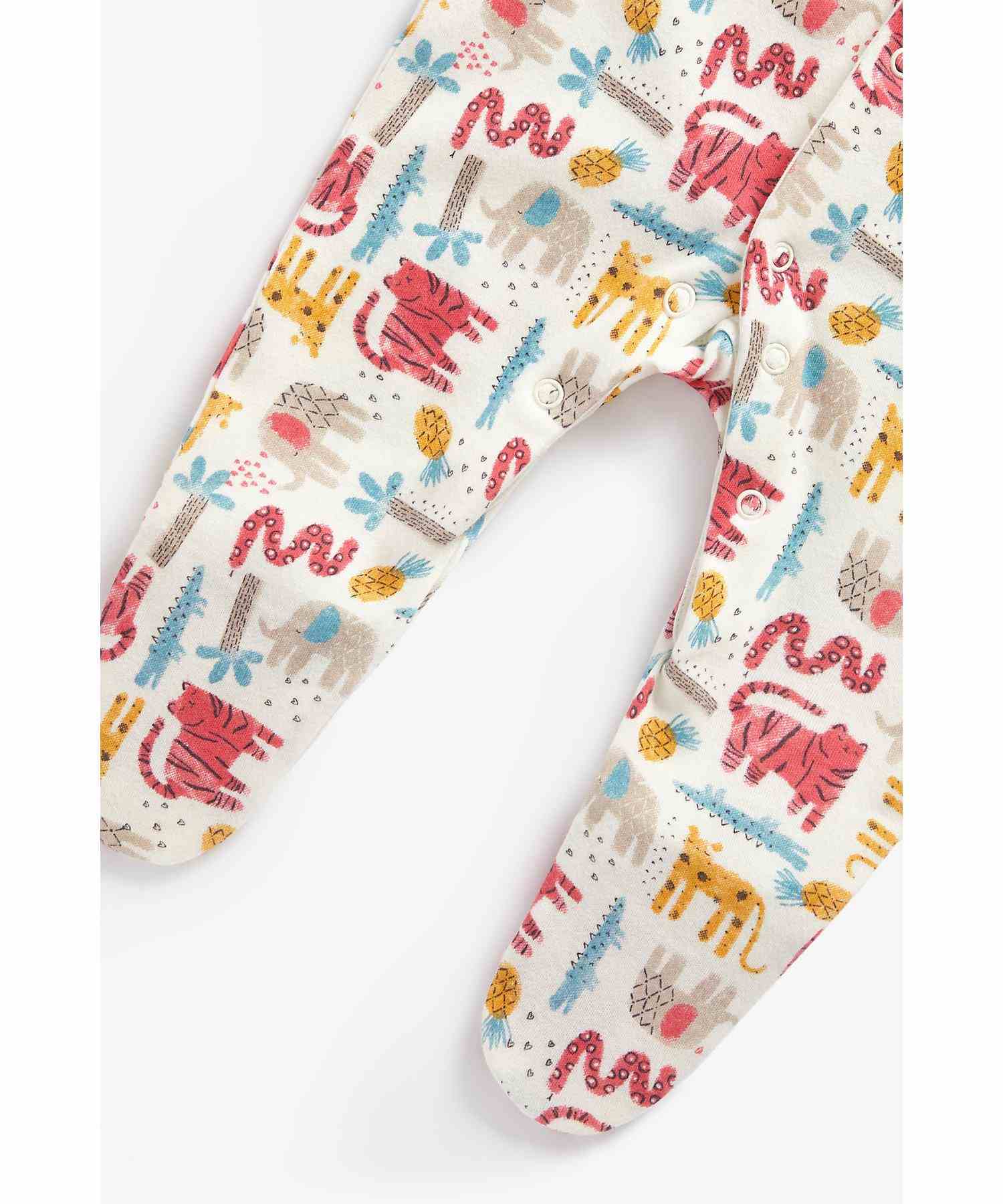 https://cdn.fynd.com/v2/falling-surf-7c8bb8/fyprod/wrkr/products/pictures/item/free/original/mothercare/BB429/6/UFtyLRukBH-410263373001-7.jpg