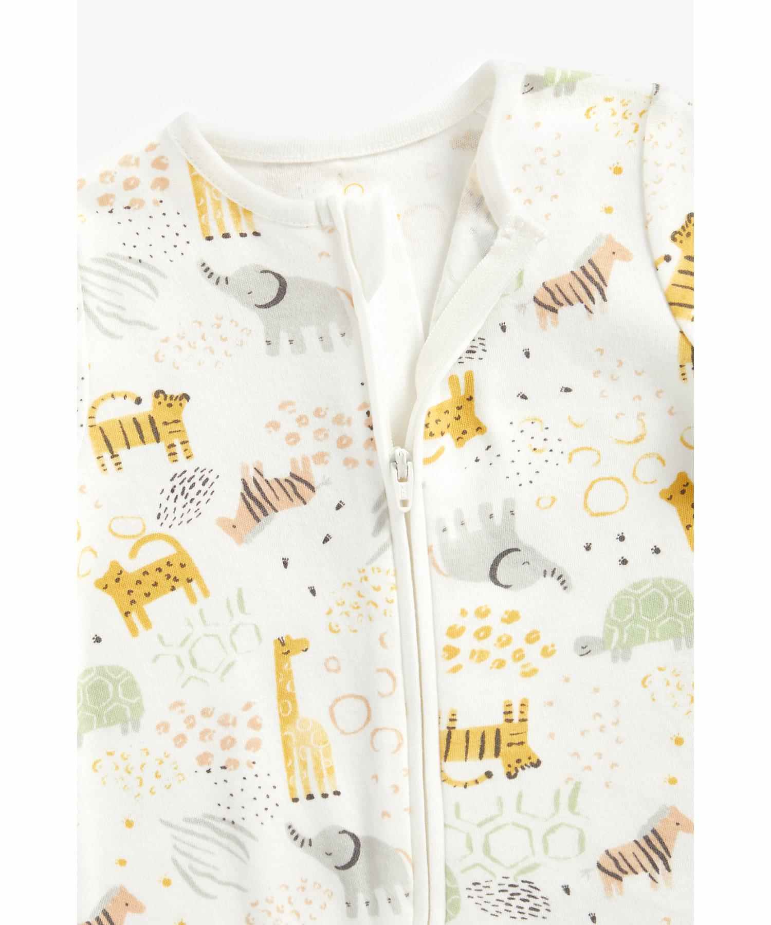 https://cdn.fynd.com/v2/falling-surf-7c8bb8/fyprod/wrkr/products/pictures/item/free/original/mothercare/BB453/2/-56NP2lJG1-410261504001-3.jpg