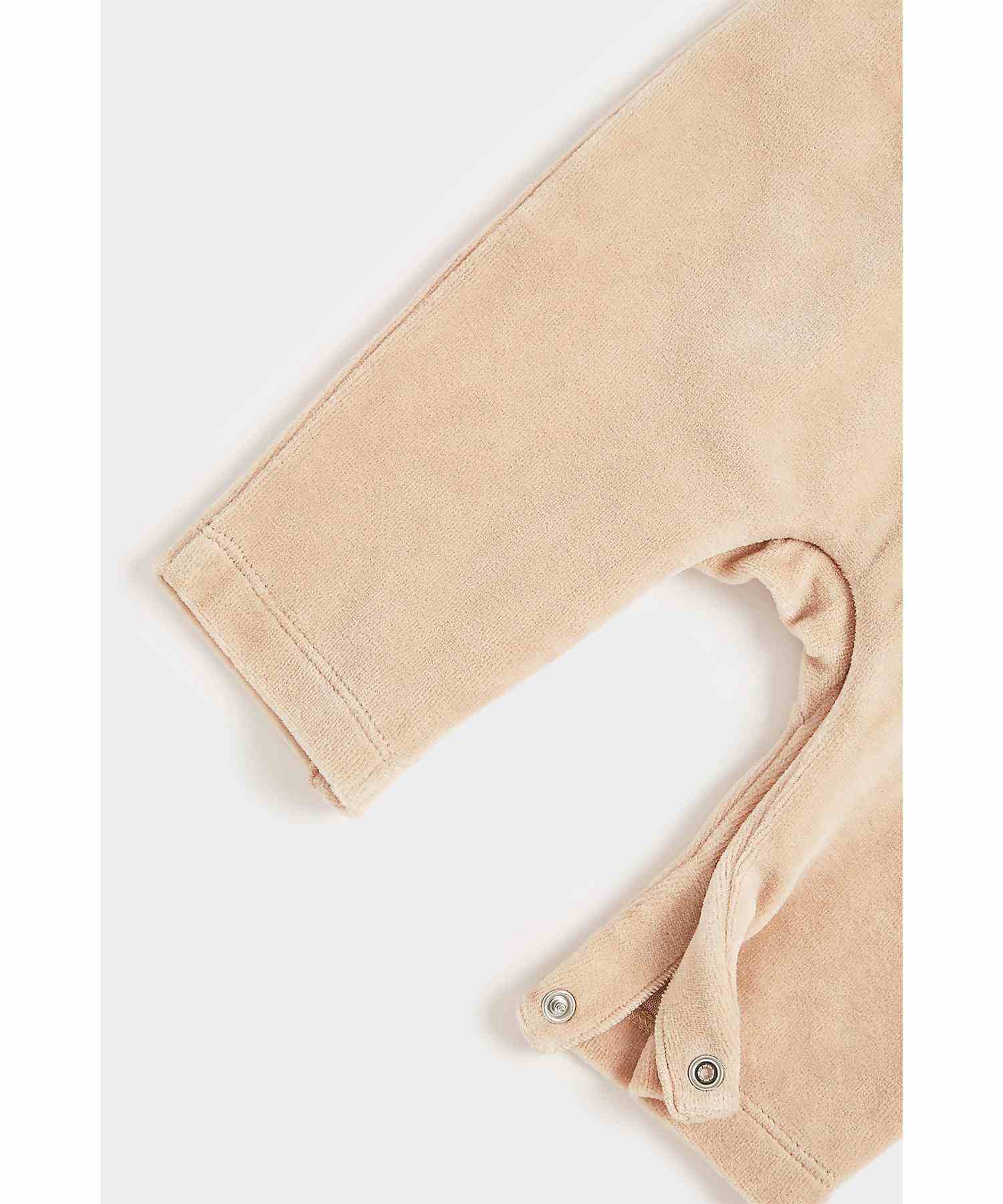 https://cdn.fynd.com/v2/falling-surf-7c8bb8/fyprod/wrkr/products/pictures/item/free/original/mothercare/BB772/5/WsvD-8CE6V-410264064001_6.jpg