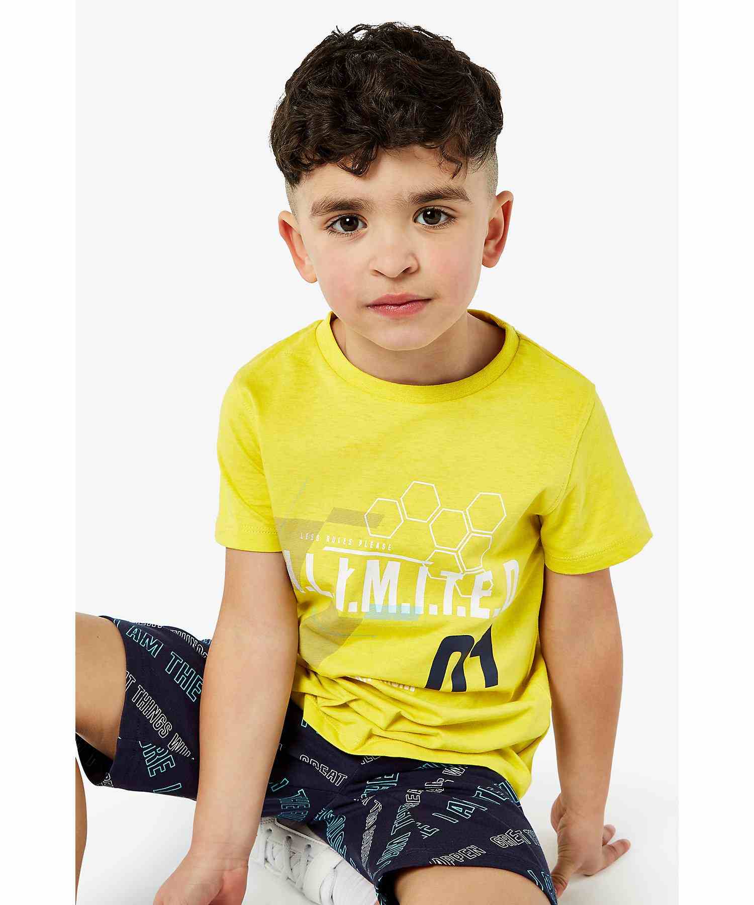 https://cdn.fynd.com/v2/falling-surf-7c8bb8/fyprod/wrkr/products/pictures/item/free/original/mothercare/BC343/6/9dQlIQposM-410263465001-7.jpg