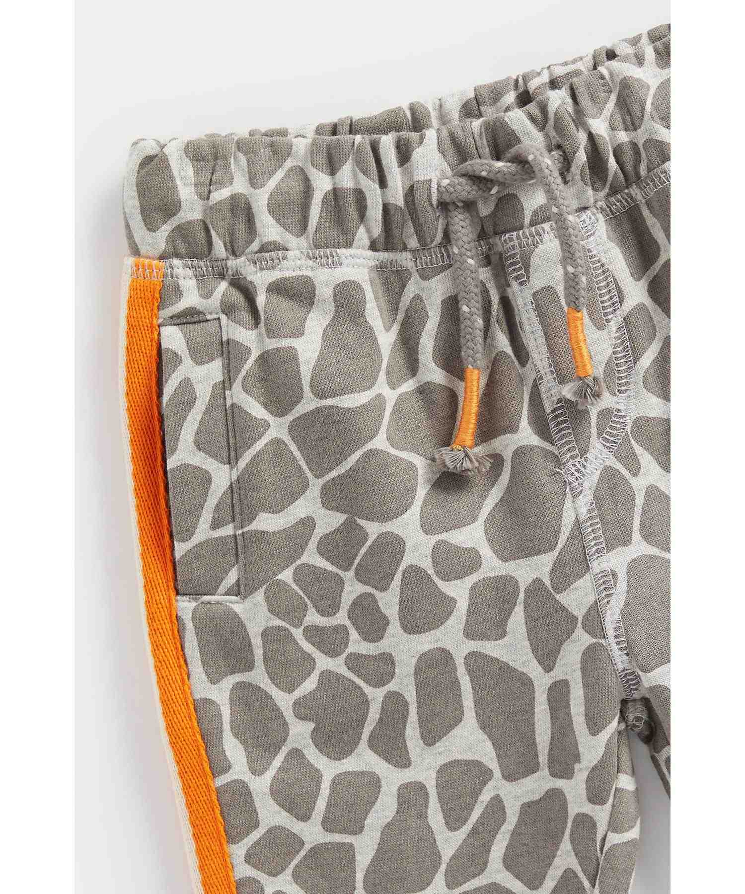 https://cdn.fynd.com/v2/falling-surf-7c8bb8/fyprod/wrkr/products/pictures/item/free/original/mothercare/CA368/3/ozKR3dgJ-z-410264464001_4.jpg