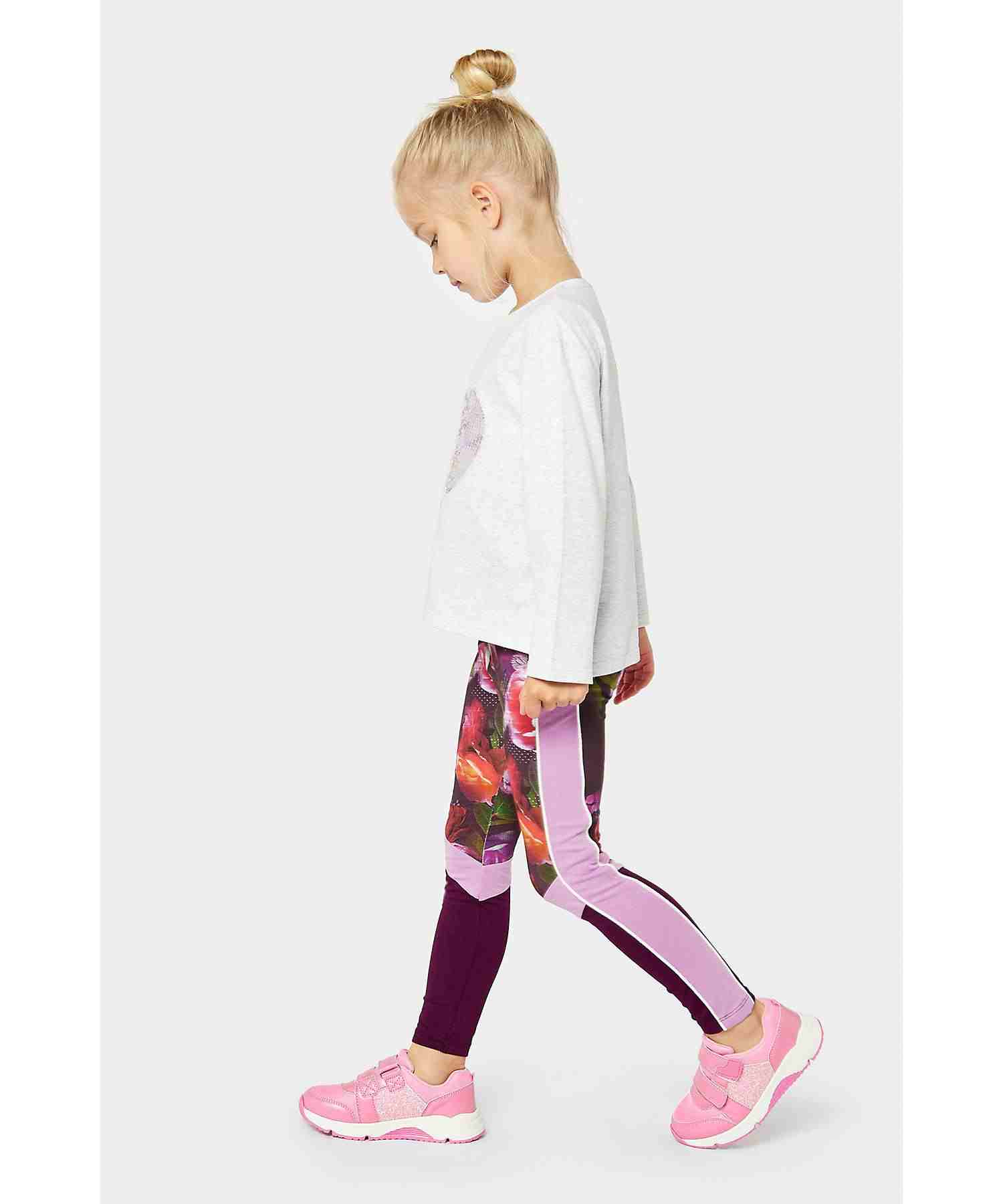 https://cdn.fynd.com/v2/falling-surf-7c8bb8/fyprod/wrkr/products/pictures/item/free/original/mothercare/CA415/4/c-9ncCuV7Z-410264342001_5.jpg