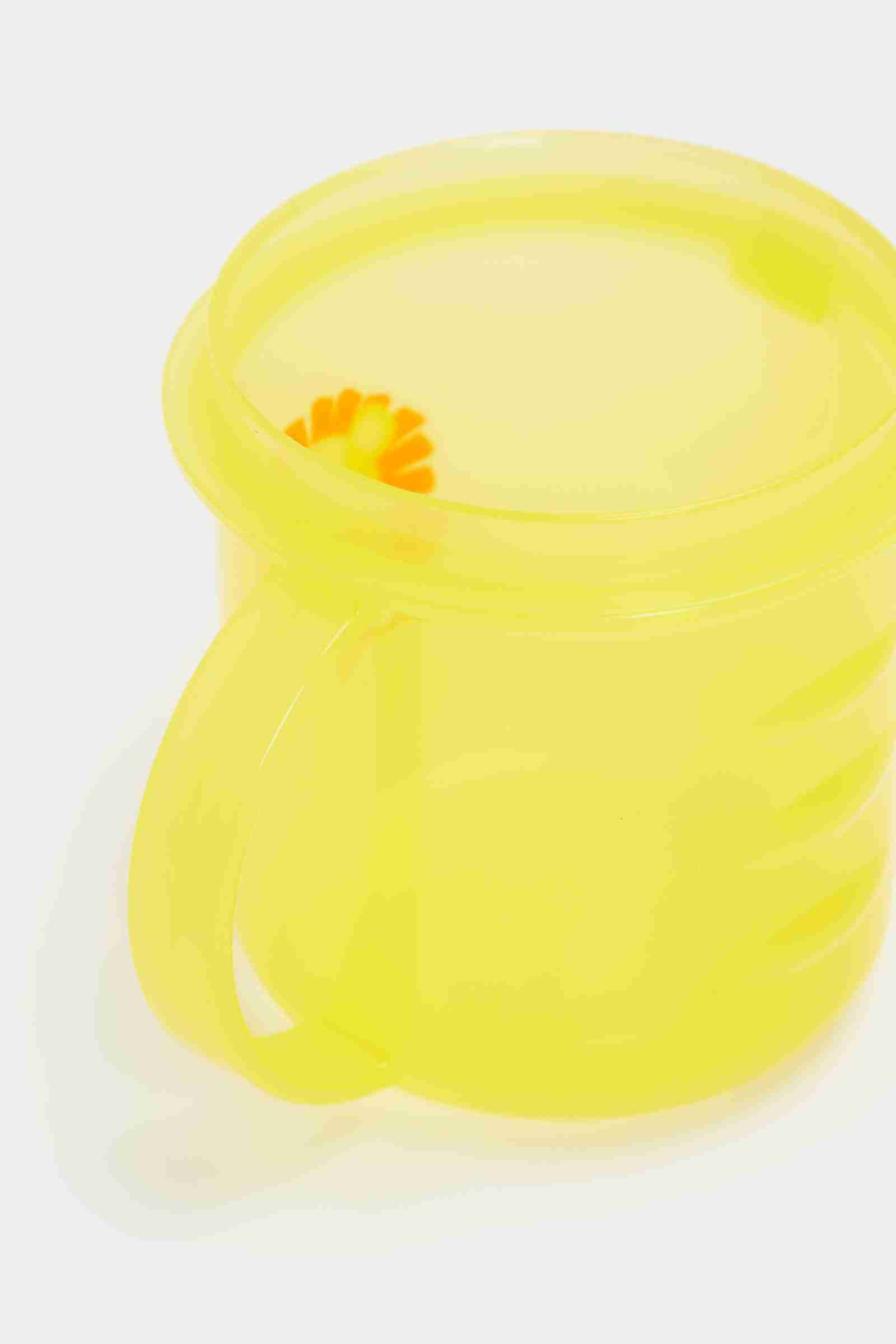 https://cdn.fynd.com/v2/falling-surf-7c8bb8/fyprod/wrkr/products/pictures/item/free/original/mothercare/CA710/2/YaMkI0pqQ4-492863339_3.jpg