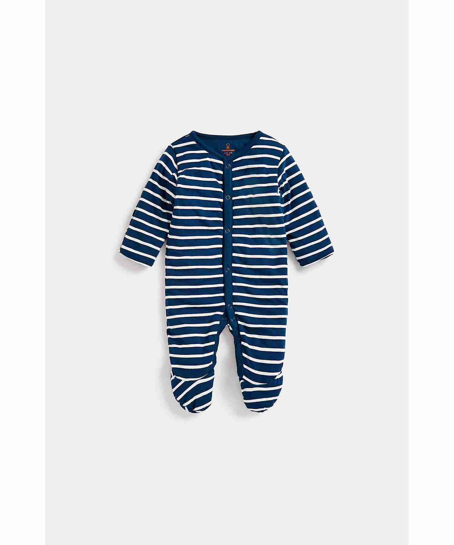 https://cdn.fynd.com/v2/falling-surf-7c8bb8/fyprod/wrkr/products/pictures/item/free/original/mothercare/CB256/1/oVA0_CCPW8-410264355001_2.jpg