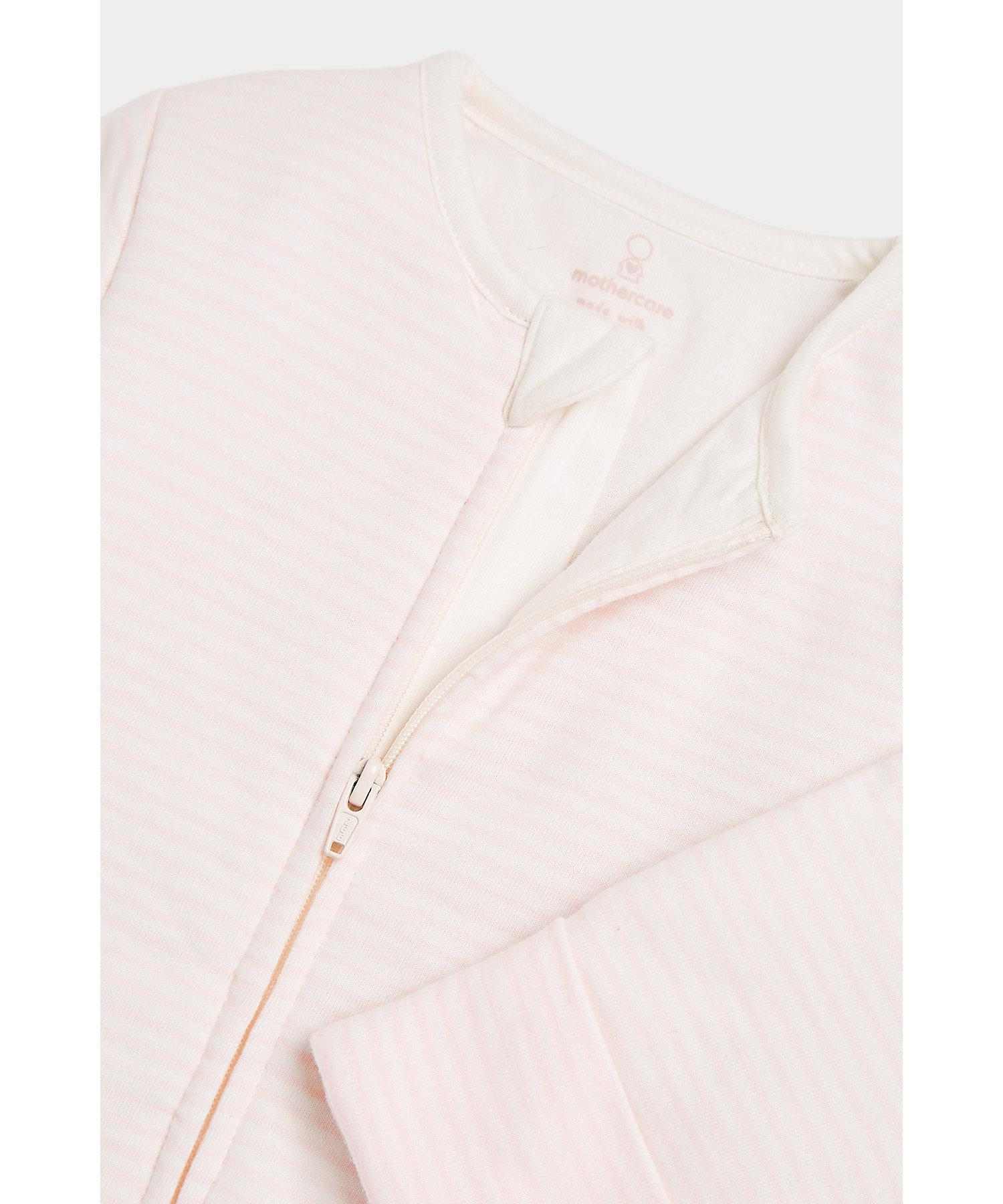 https://cdn.fynd.com/v2/falling-surf-7c8bb8/fyprod/wrkr/products/pictures/item/free/original/mothercare/CB311/2/PuK4wYyKr4-410264324001_3.jpg