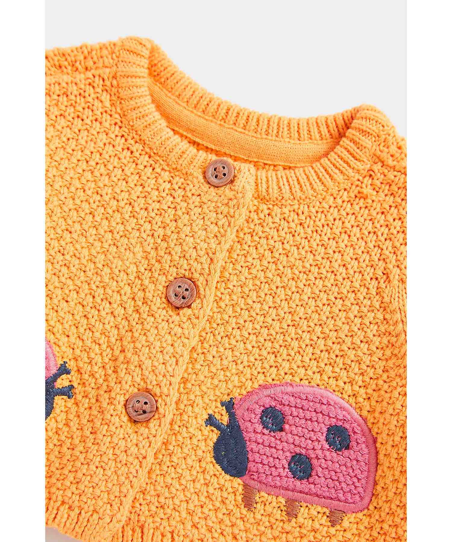 https://cdn.fynd.com/v2/falling-surf-7c8bb8/fyprod/wrkr/products/pictures/item/free/original/mothercare/CB736/3/dp5os9SqC5-410266016001_4.jpg