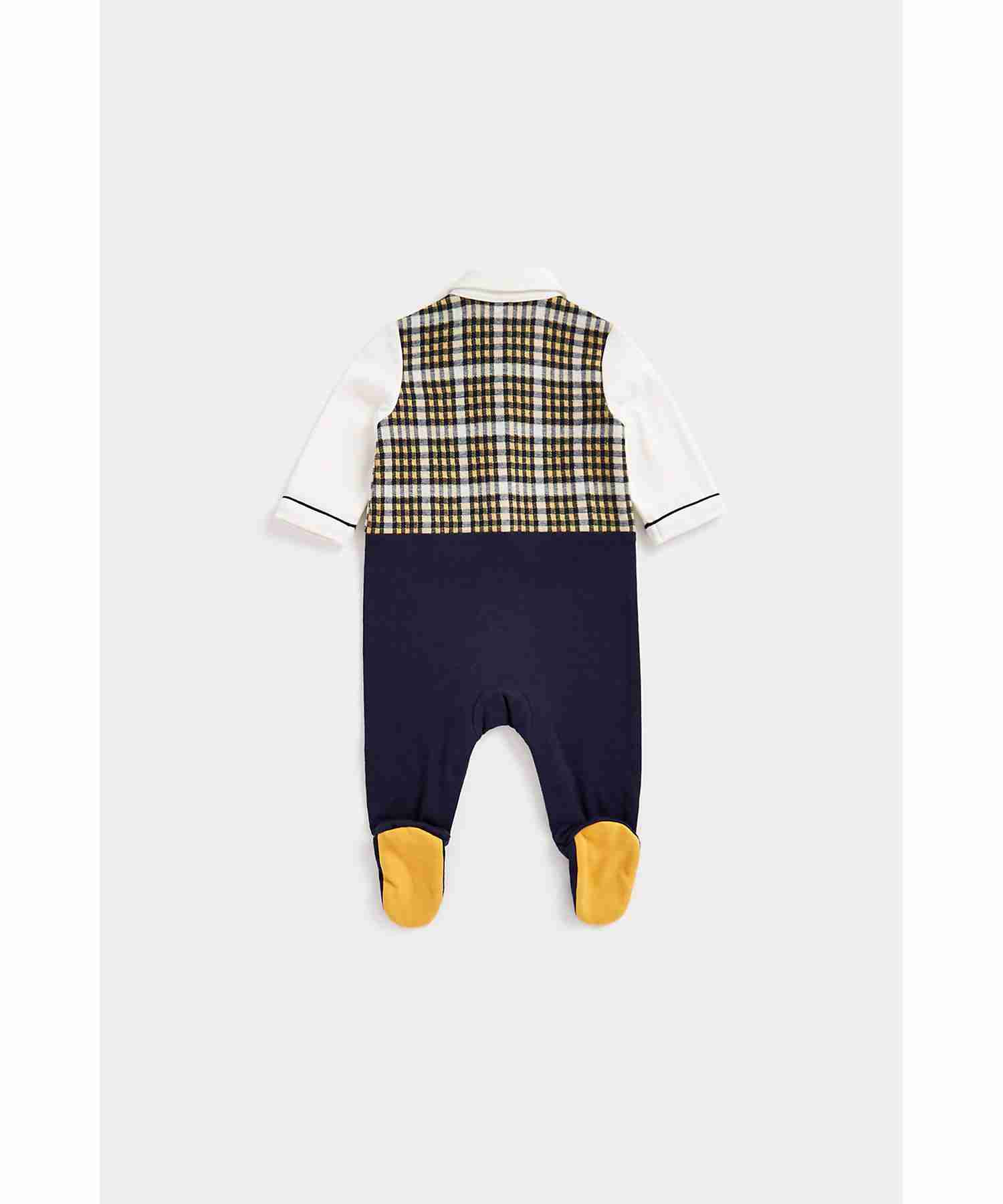 https://cdn.fynd.com/v2/falling-surf-7c8bb8/fyprod/wrkr/products/pictures/item/free/original/mothercare/CB876/2/4sacMkA6Wq-410266081001_3.jpg