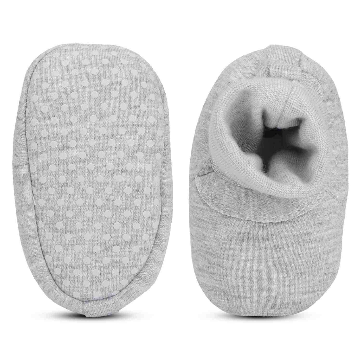 https://cdn.fynd.com/v2/falling-surf-7c8bb8/fyprod/wrkr/products/pictures/item/free/original/mothercare/CH002/10/TdY71V-z6q-410260912001-7.jpg