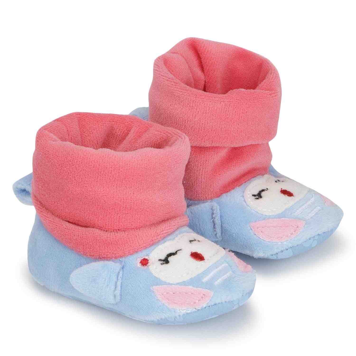 https://cdn.fynd.com/v2/falling-surf-7c8bb8/fyprod/wrkr/products/pictures/item/free/original/mothercare/CH013/0/R9dc4sLmW8-410260923001-1.jpg