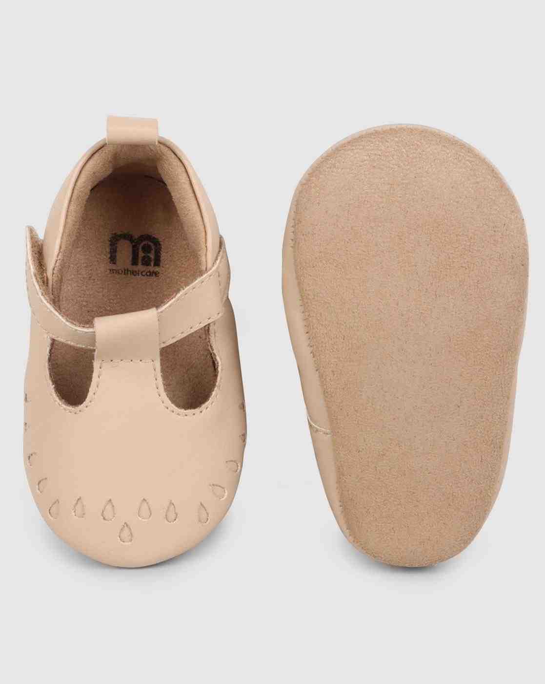 Mothercare Girls T - Bar Pram shoes - White