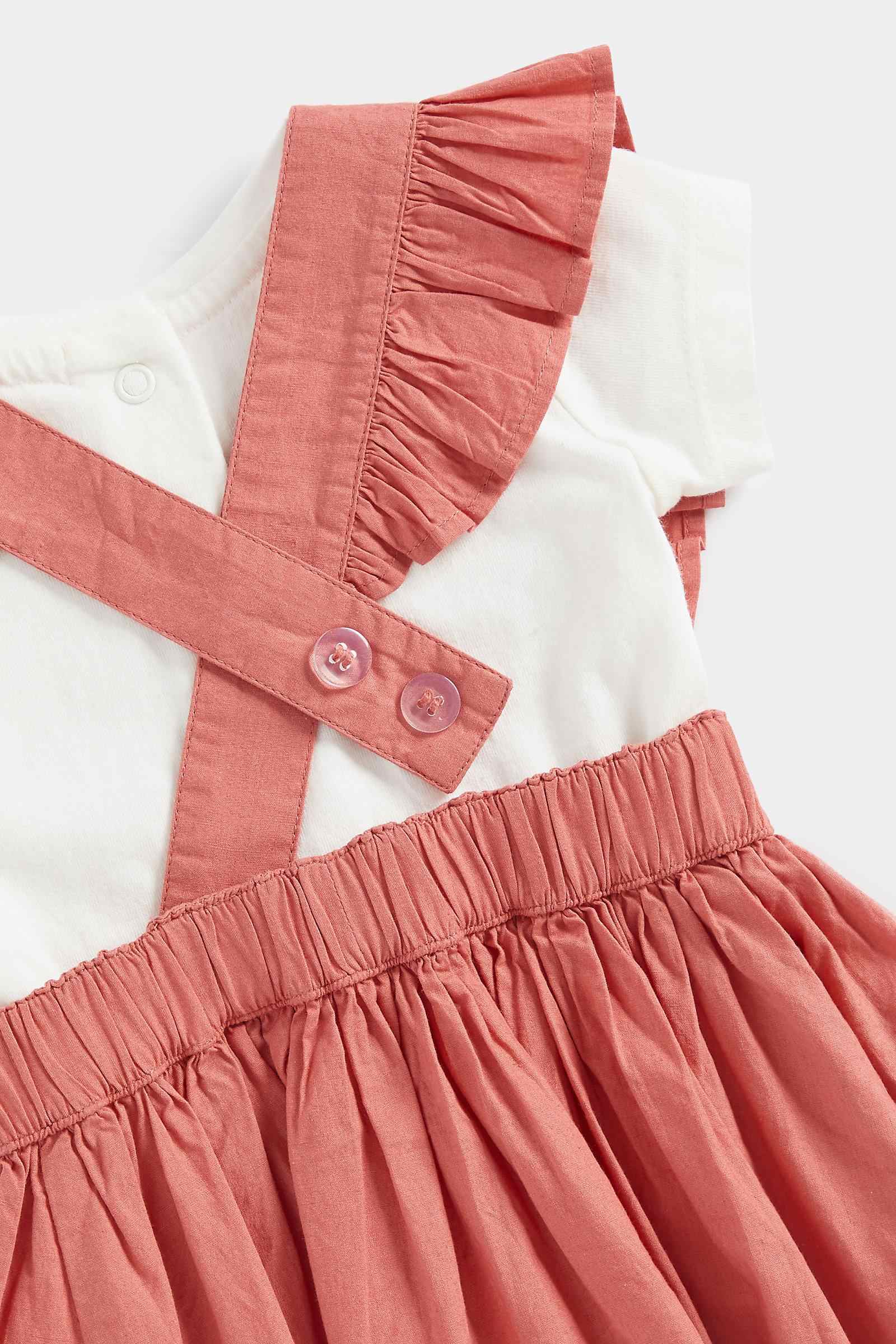 https://cdn.fynd.com/v2/falling-surf-7c8bb8/fyprod/wrkr/products/pictures/item/free/original/mothercare/FA901/3/tNcMPQ_iF0-410262391001_4.jpg