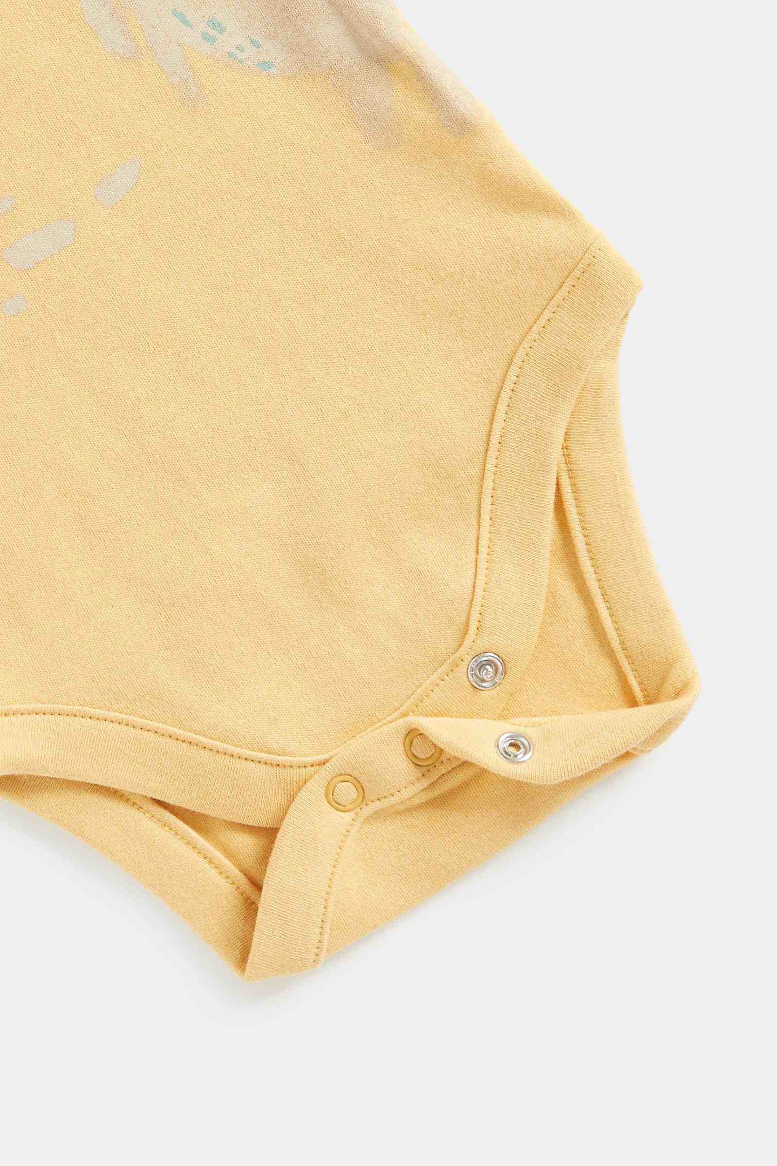 https://cdn.fynd.com/v2/falling-surf-7c8bb8/fyprod/wrkr/products/pictures/item/free/original/mothercare/FC026/2/Gfw10UpGh9-410267098001_3.jpg