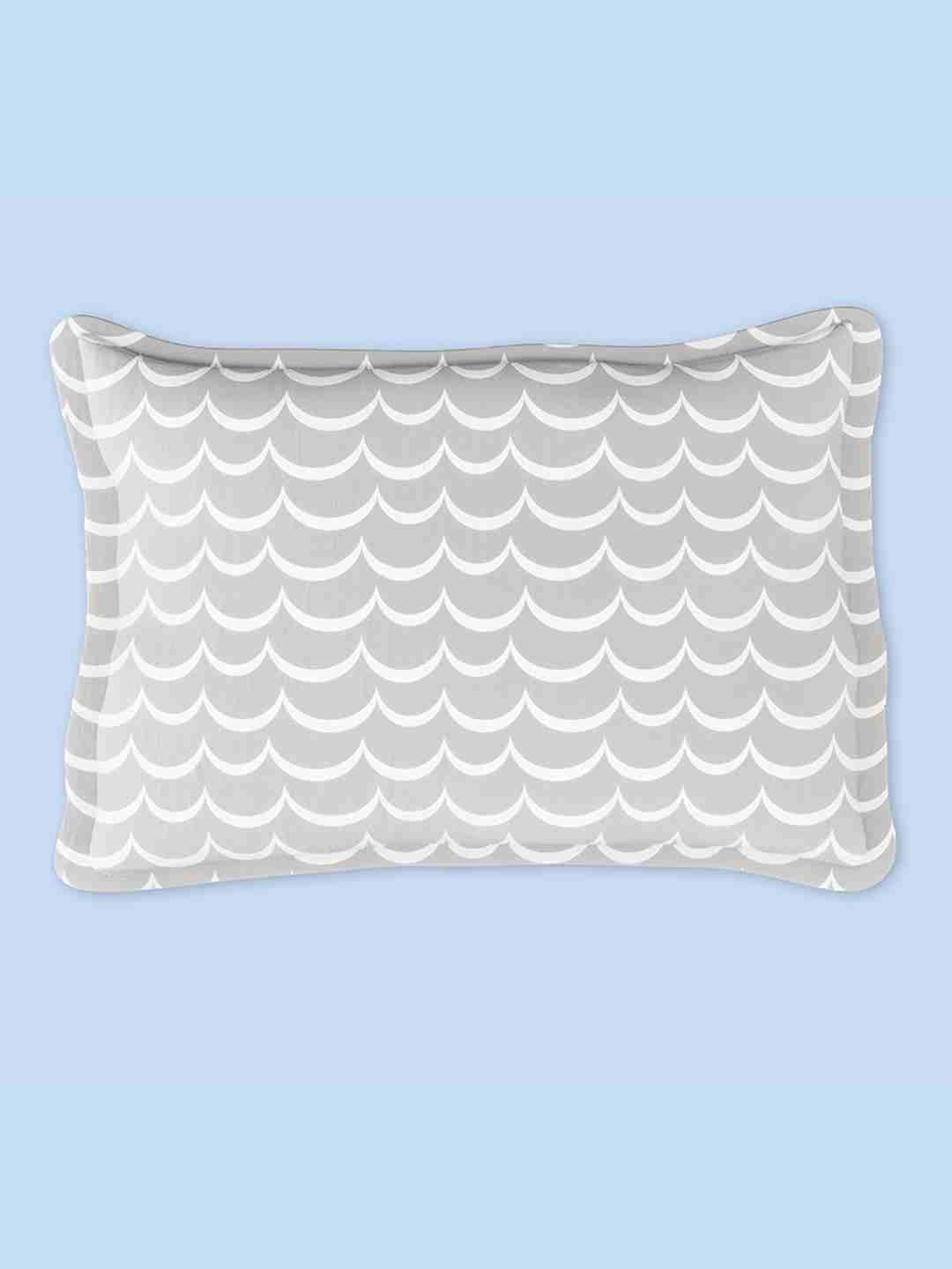 https://cdn.fynd.com/v2/falling-surf-7c8bb8/fyprod/wrkr/products/pictures/item/free/original/mothercare/FFACPIL10/1/lHUQBGXuv5-FFACPIL10_2.jpg