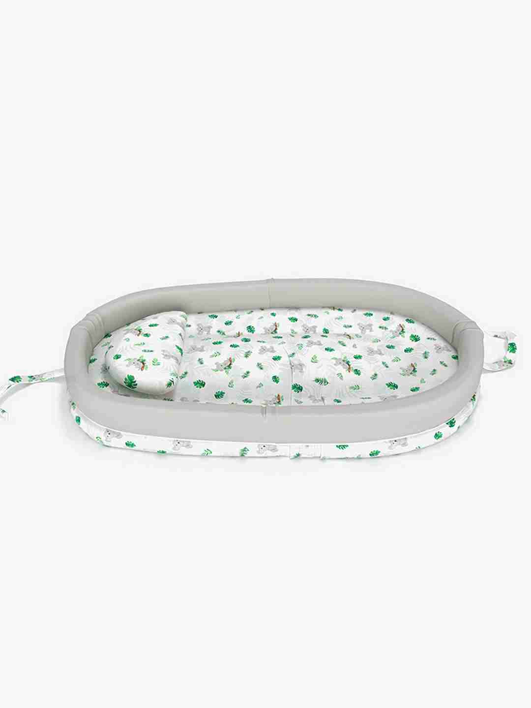 https://cdn.fynd.com/v2/falling-surf-7c8bb8/fyprod/wrkr/products/pictures/item/free/original/mothercare/FFKOMGS12/3/HqXHcncVfM-FFKOMGS12_4.jpg
