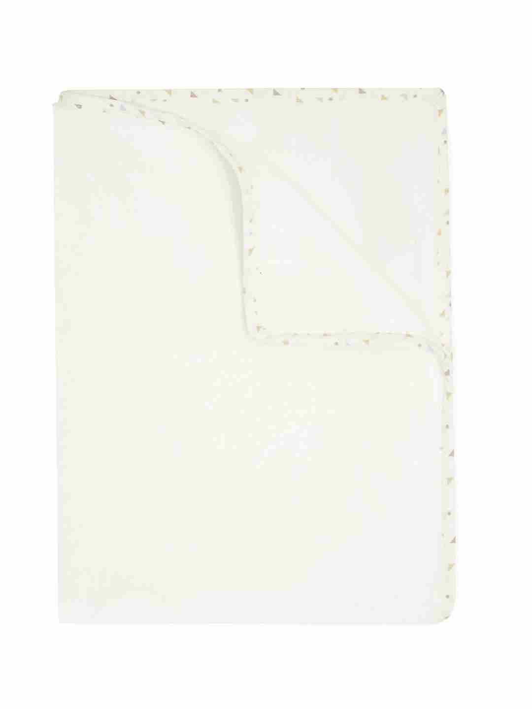 https://cdn.fynd.com/v2/falling-surf-7c8bb8/fyprod/wrkr/products/pictures/item/free/original/mothercare/GA517ASSORTED1/4/qOrVfKRocD-GA517ASSORTED1_5.jpg