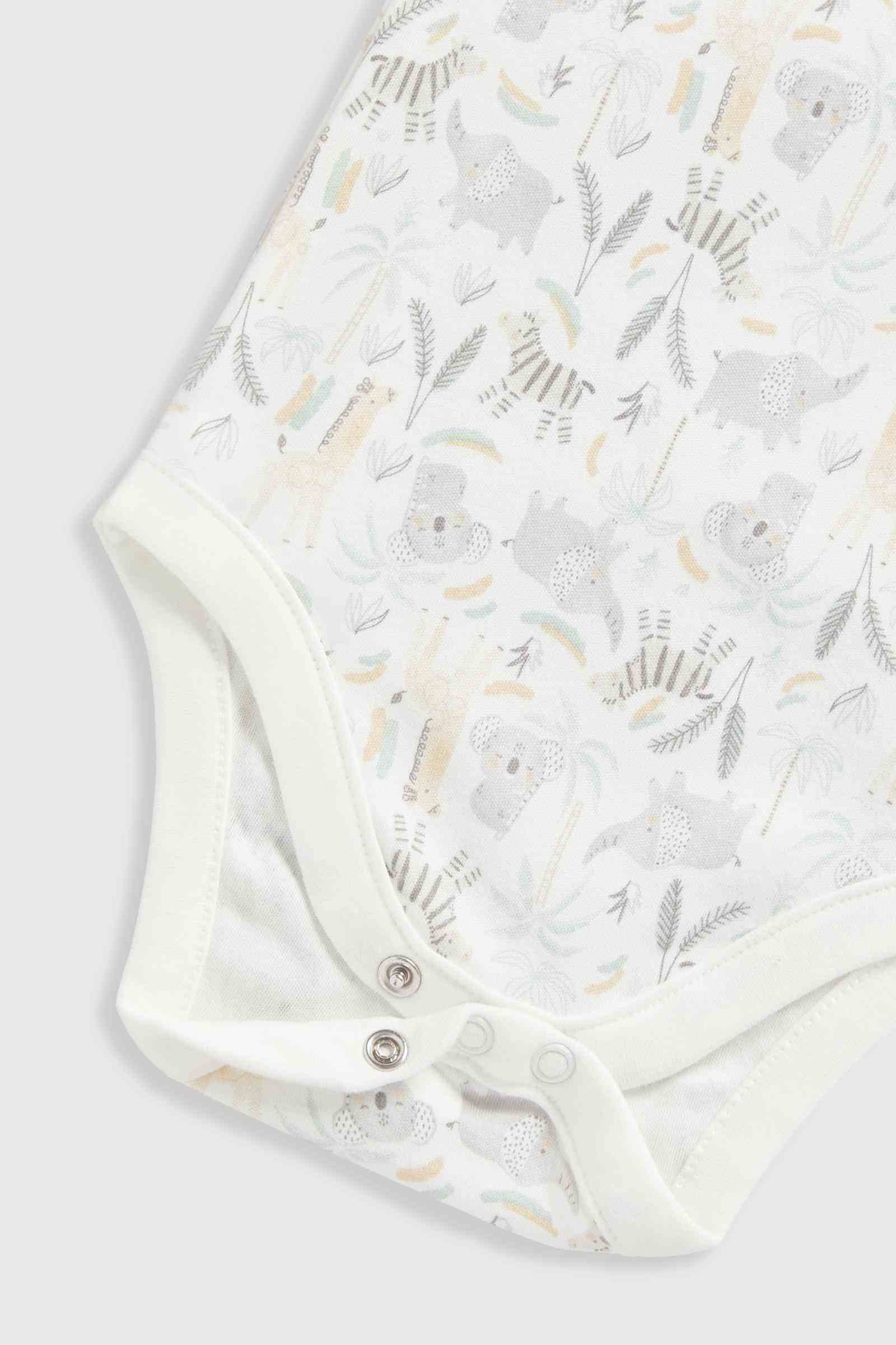 https://cdn.fynd.com/v2/falling-surf-7c8bb8/fyprod/wrkr/products/pictures/item/free/original/mothercare/GF102/8/hVUvzcW6-L-410400887001_9.jpeg