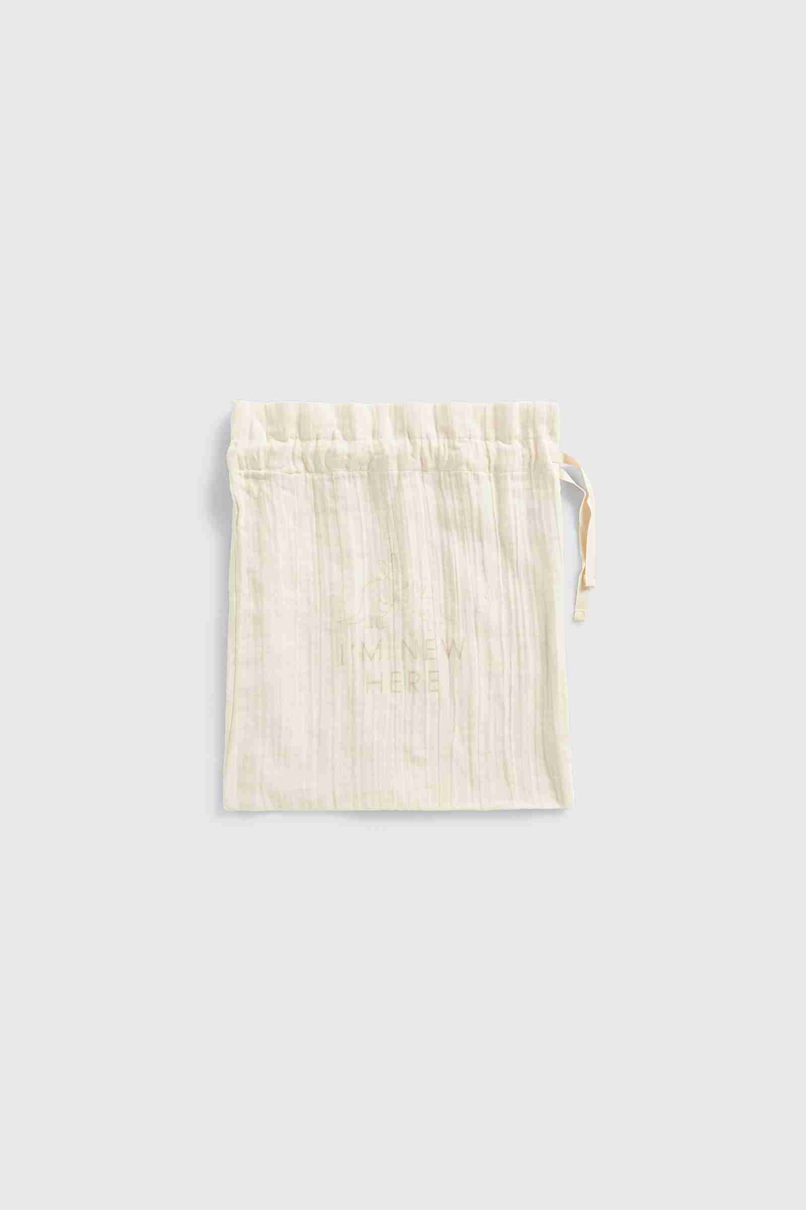 https://cdn.fynd.com/v2/falling-surf-7c8bb8/fyprod/wrkr/products/pictures/item/free/original/mothercare/GF287/6/1iJJz49ti4-410400914001_7.jpeg