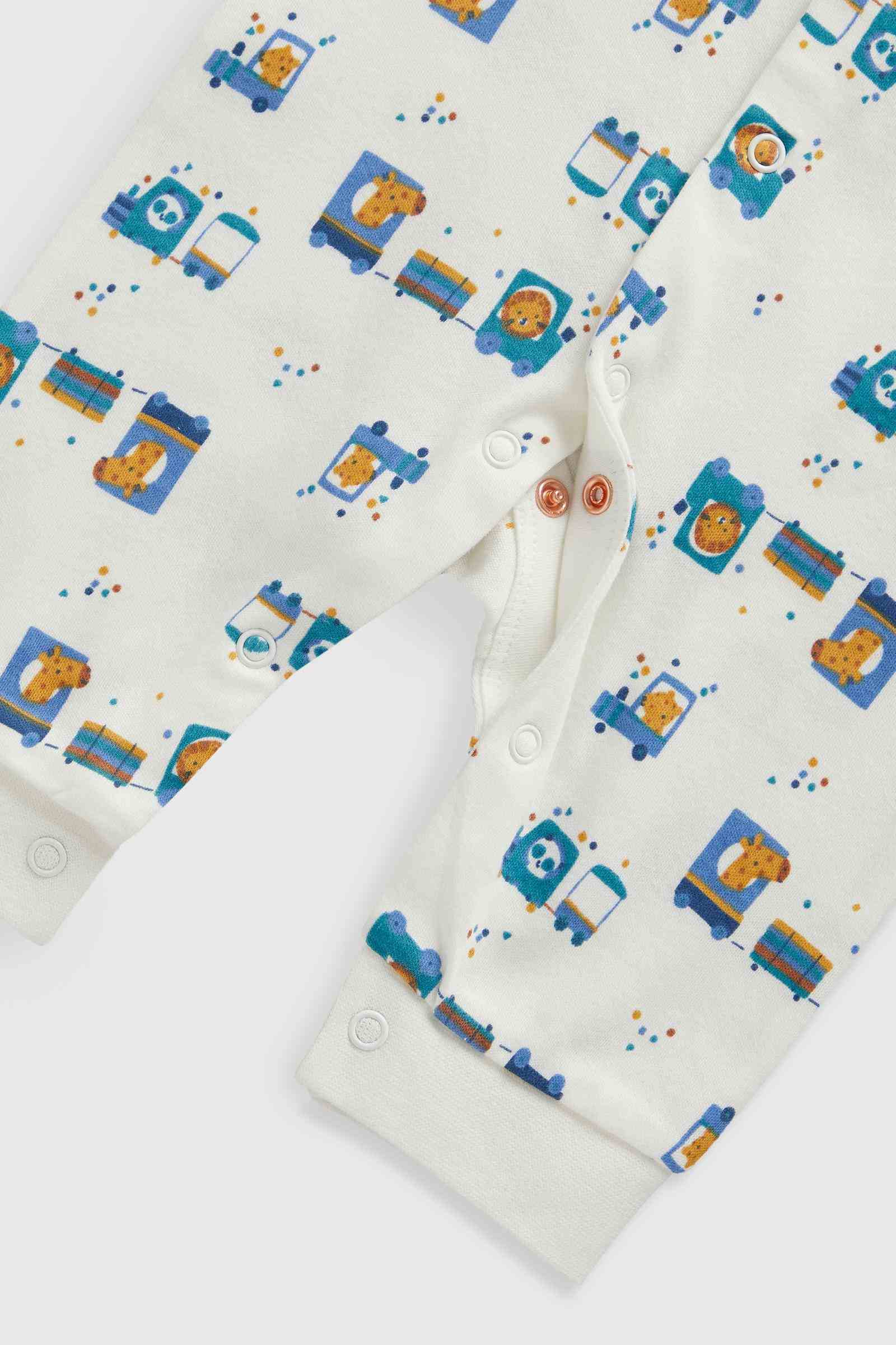 https://cdn.fynd.com/v2/falling-surf-7c8bb8/fyprod/wrkr/products/pictures/item/free/original/mothercare/IF162/6/Efqy9J4WQt-IF162_7.jpeg
