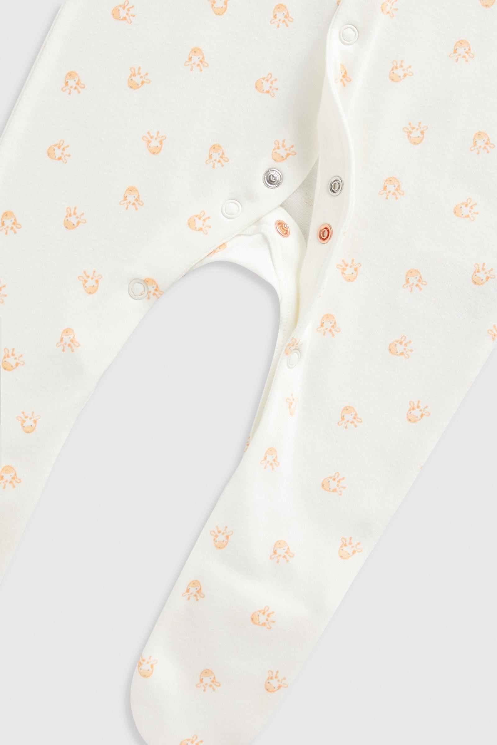https://cdn.fynd.com/v2/falling-surf-7c8bb8/fyprod/wrkr/products/pictures/item/free/original/mothercare/IF197/6/yZumEtjLid-410401282001_7.jpeg