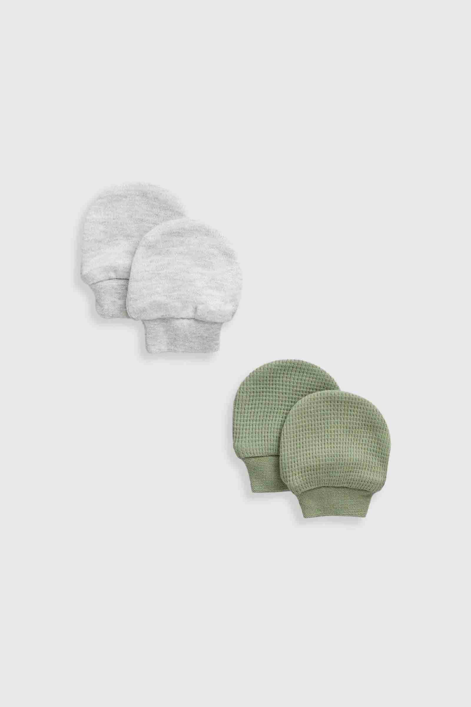 https://cdn.fynd.com/v2/falling-surf-7c8bb8/fyprod/wrkr/products/pictures/item/free/original/mothercare/IF482/0/MPHiDvWt1d-410401689001_1.jpg
