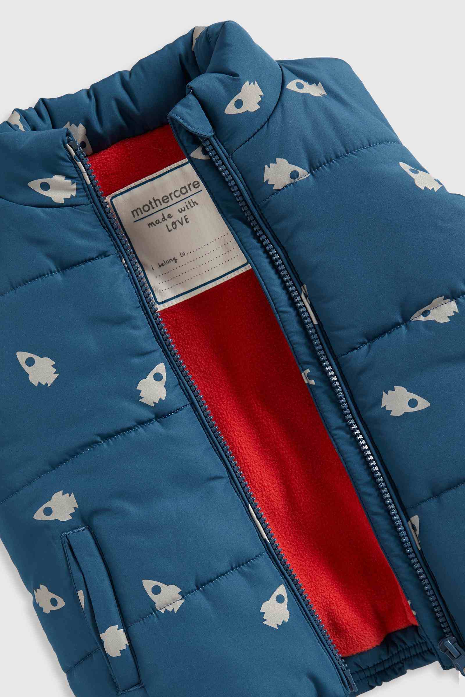https://cdn.fynd.com/v2/falling-surf-7c8bb8/fyprod/wrkr/products/pictures/item/free/original/mothercare/JL072/2/IC6bh5bpCV-410401478001_3.jpeg