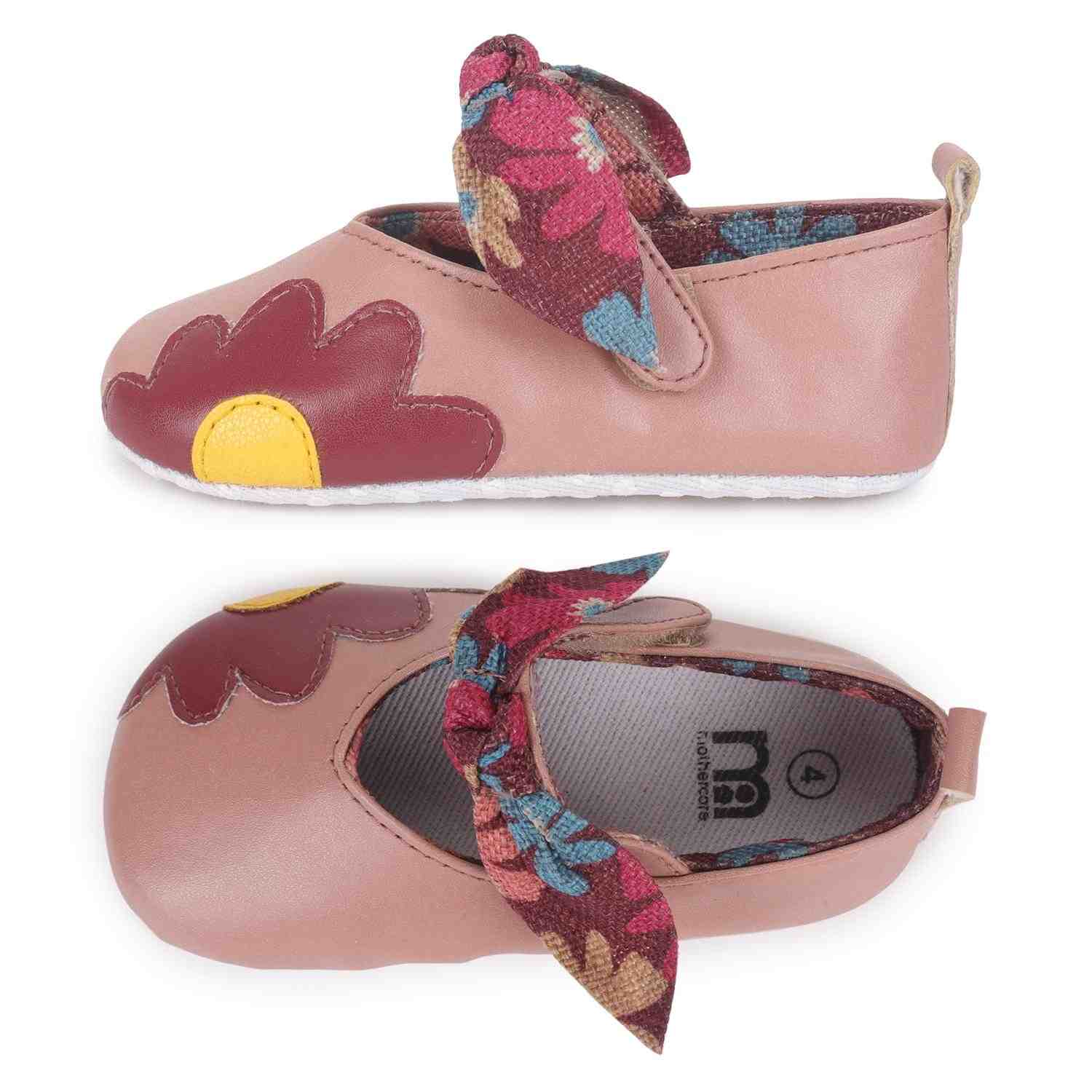 https://cdn.fynd.com/v2/falling-surf-7c8bb8/fyprod/wrkr/products/pictures/item/free/original/mothercare/LGGAW2206/2/ipr-rXjkbP-410266152001_3.jpg