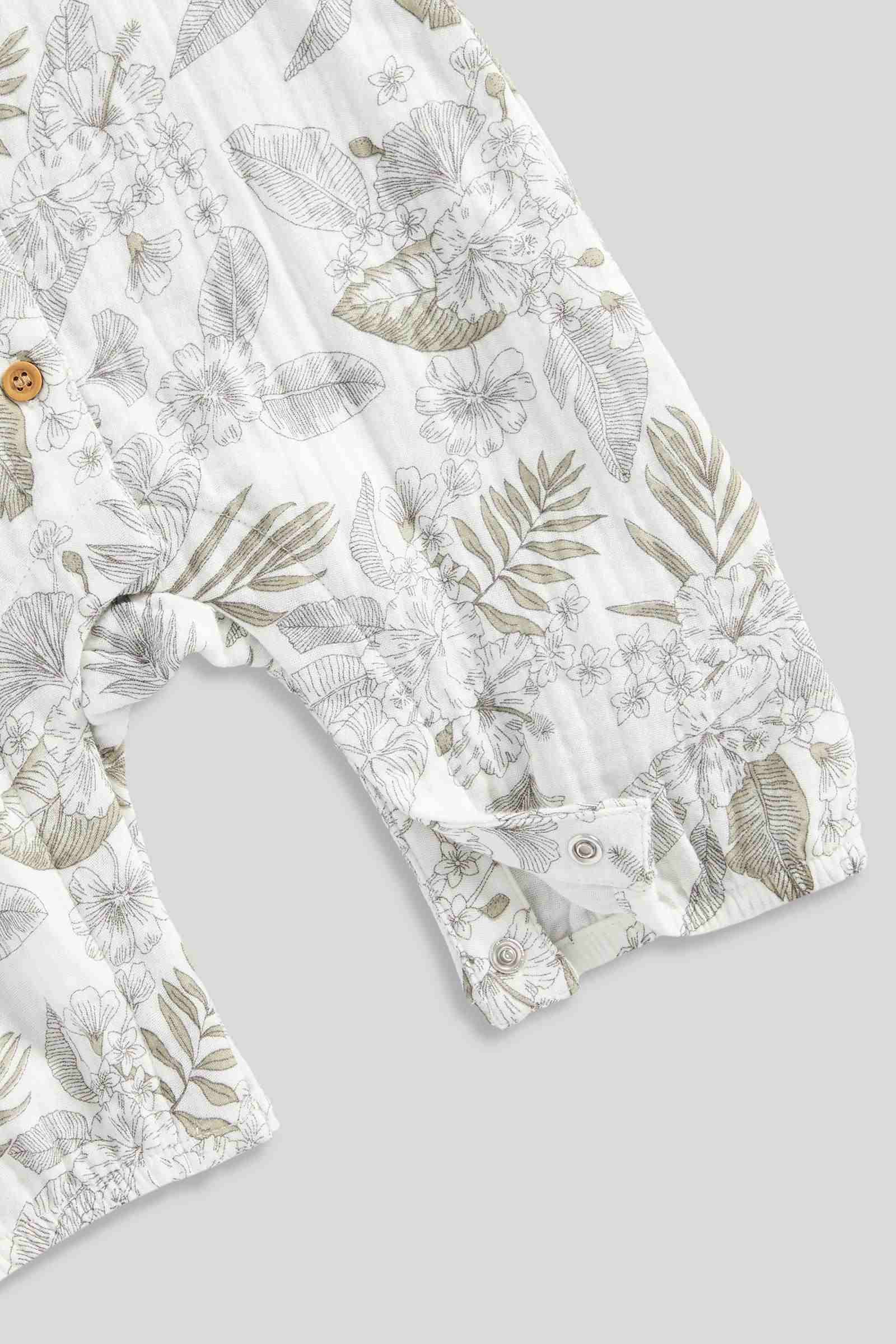 https://cdn.fynd.com/v2/falling-surf-7c8bb8/fyprod/wrkr/products/pictures/item/free/original/mothercare/LK551/2/YRKtrC2RTg-410402481002_3.jpg