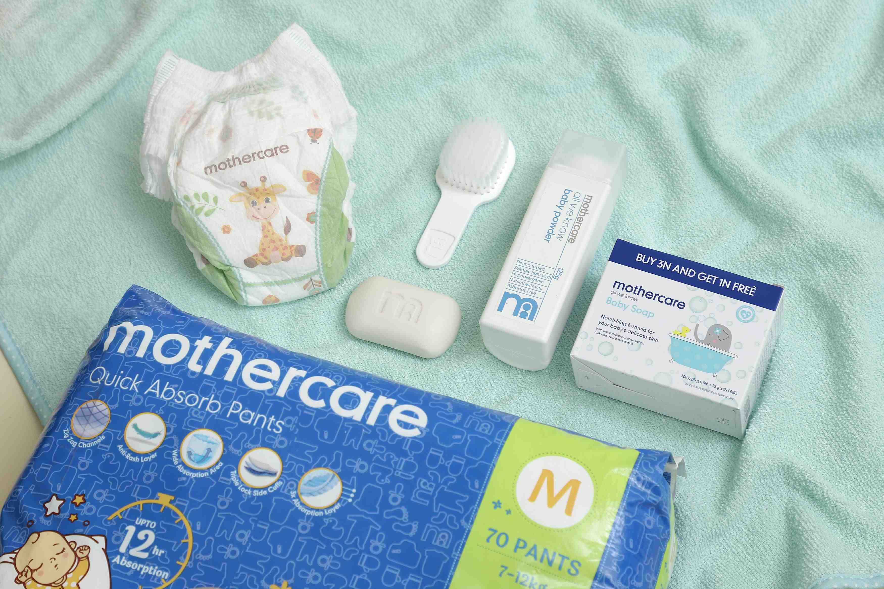 https://cdn.fynd.com/v2/falling-surf-7c8bb8/fyprod/wrkr/products/pictures/item/free/original/mothercare/MC-DIAPER-S-P74/8/2oui4qgac4-491453359_9.jpg