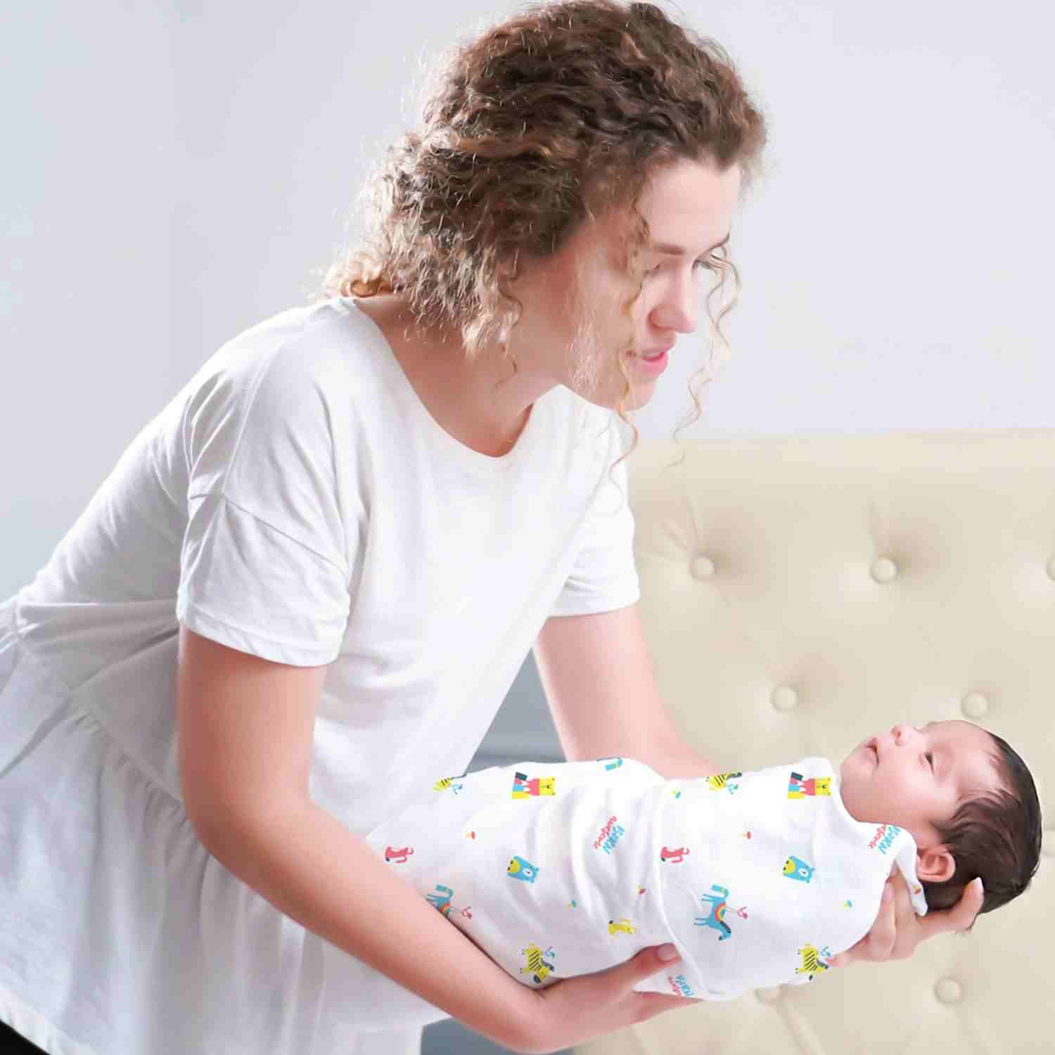 https://cdn.fynd.com/v2/falling-surf-7c8bb8/fyprod/wrkr/products/pictures/item/free/original/mothercare/MFRB05149/2/aG8R3EA3uW-MF-RB-05149-3.jpg