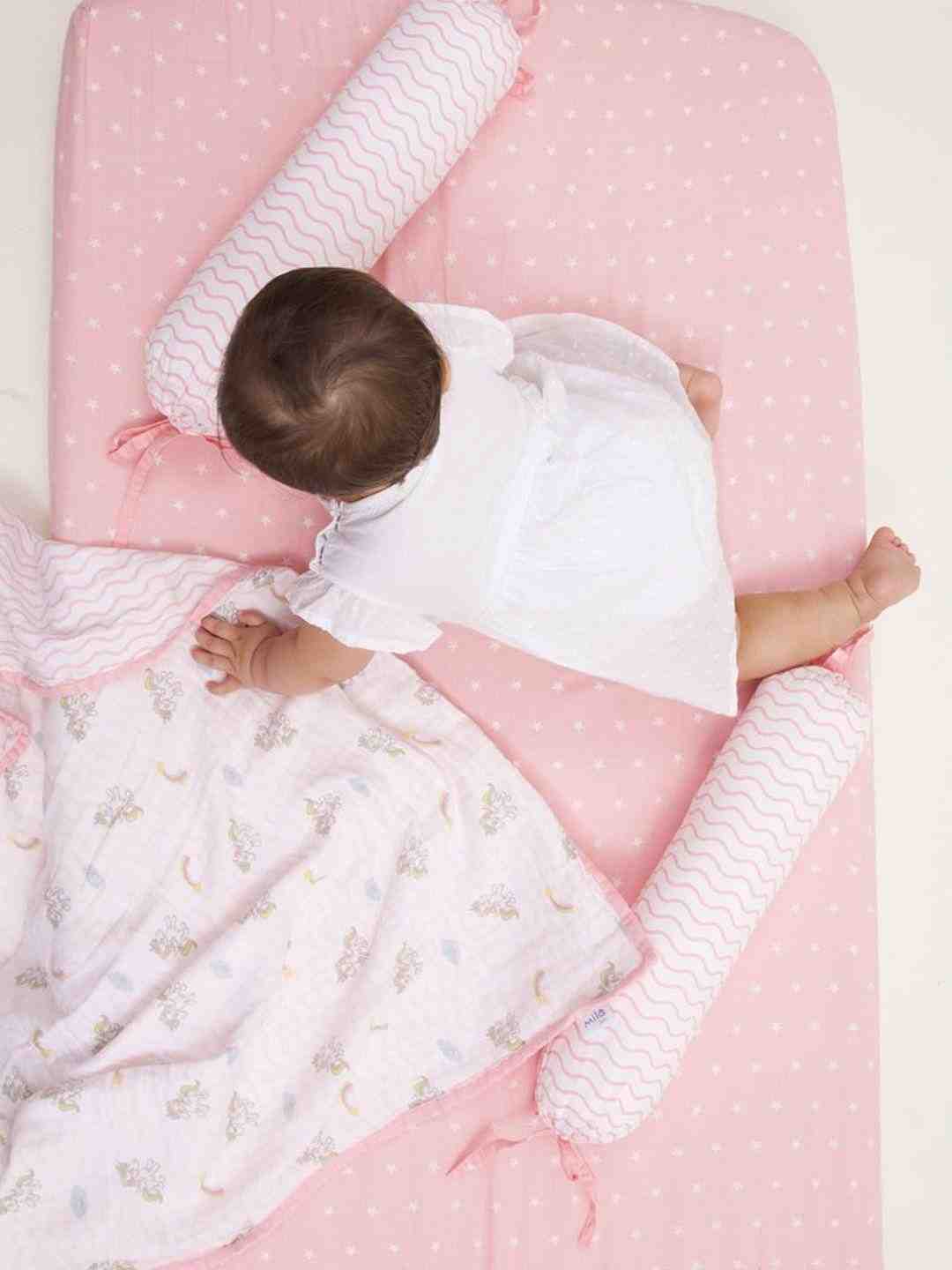 https://cdn.fynd.com/v2/falling-surf-7c8bb8/fyprod/wrkr/products/pictures/item/free/original/mothercare/MILAB155/2/PqiGdswmHf-1242863_3.jpg