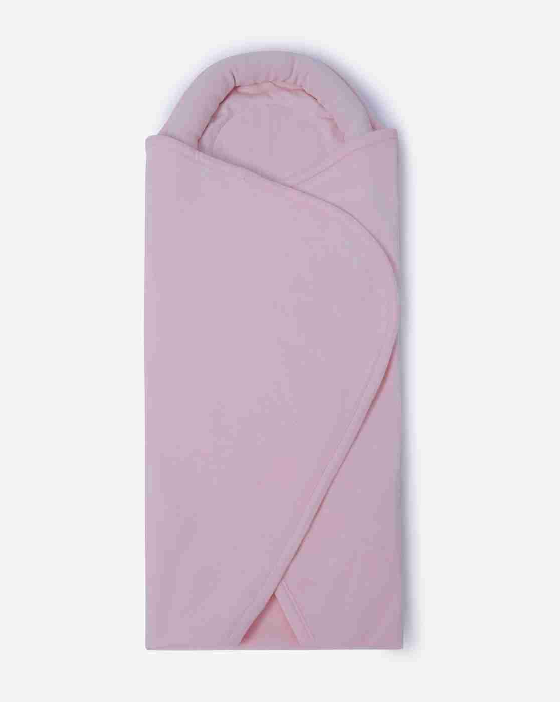 https://cdn.fynd.com/v2/falling-surf-7c8bb8/fyprod/wrkr/products/pictures/item/free/original/mothercare/MILAB203/0/sbhyFPlkTC-MILAB203-1.jpg